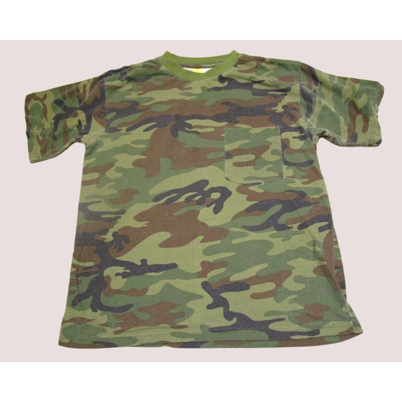 Vintage VINTAGE Game Winner Camouflage Shirt Men L Green Short Sleeve T-Shirt 2000s Outdoor Retro Mens Size US L / EU 52-54 / 3 - 1 Thumbnail