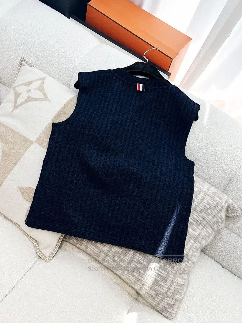 Thom Browne Thom Browne Navy Blue Knit Vest Size US XXS / EU 40 - 4 Thumbnail