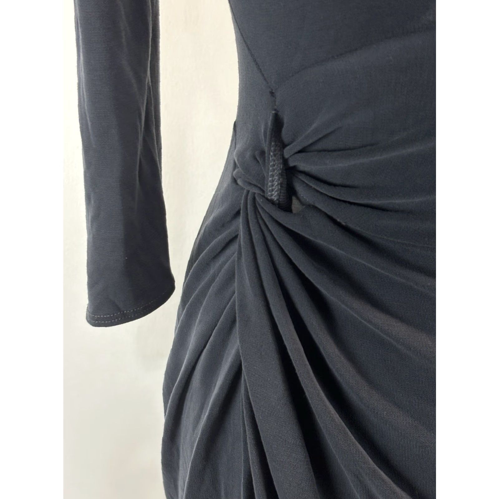 Abercrombie & Fitch Abercrombie & Fitch Dress Women S Gray Twist Front Short Bodycon V-Neck Stretch Pullover Size S / US 4 / IT 40 - 6 Thumbnail