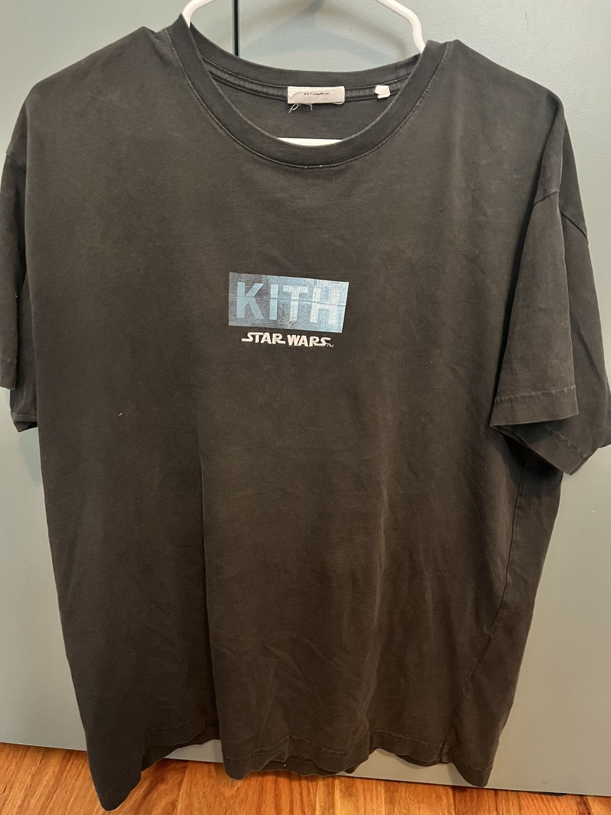 Kith Kith box logo tee sz M | Grailed