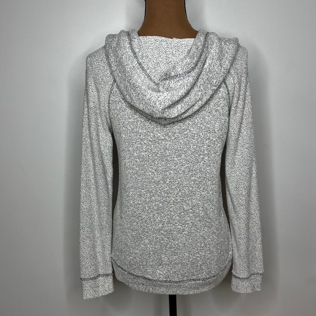 Disney Disney Parks Epcot World Showcase Hooded Gray Hoodie Sweatsh Size S / US 4 / IT 40 - 4 Thumbnail
