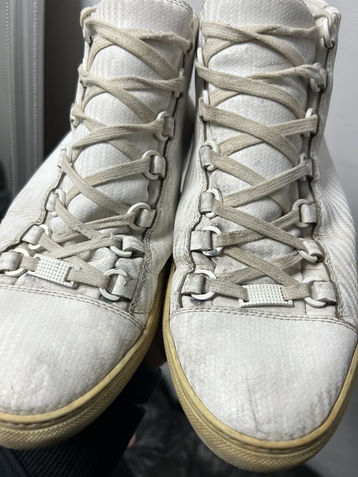 Balenciaga Balenciaga Arena High Top Leather Sneakers White Size 41 Size US 8 / EU 41 - 13 Thumbnail