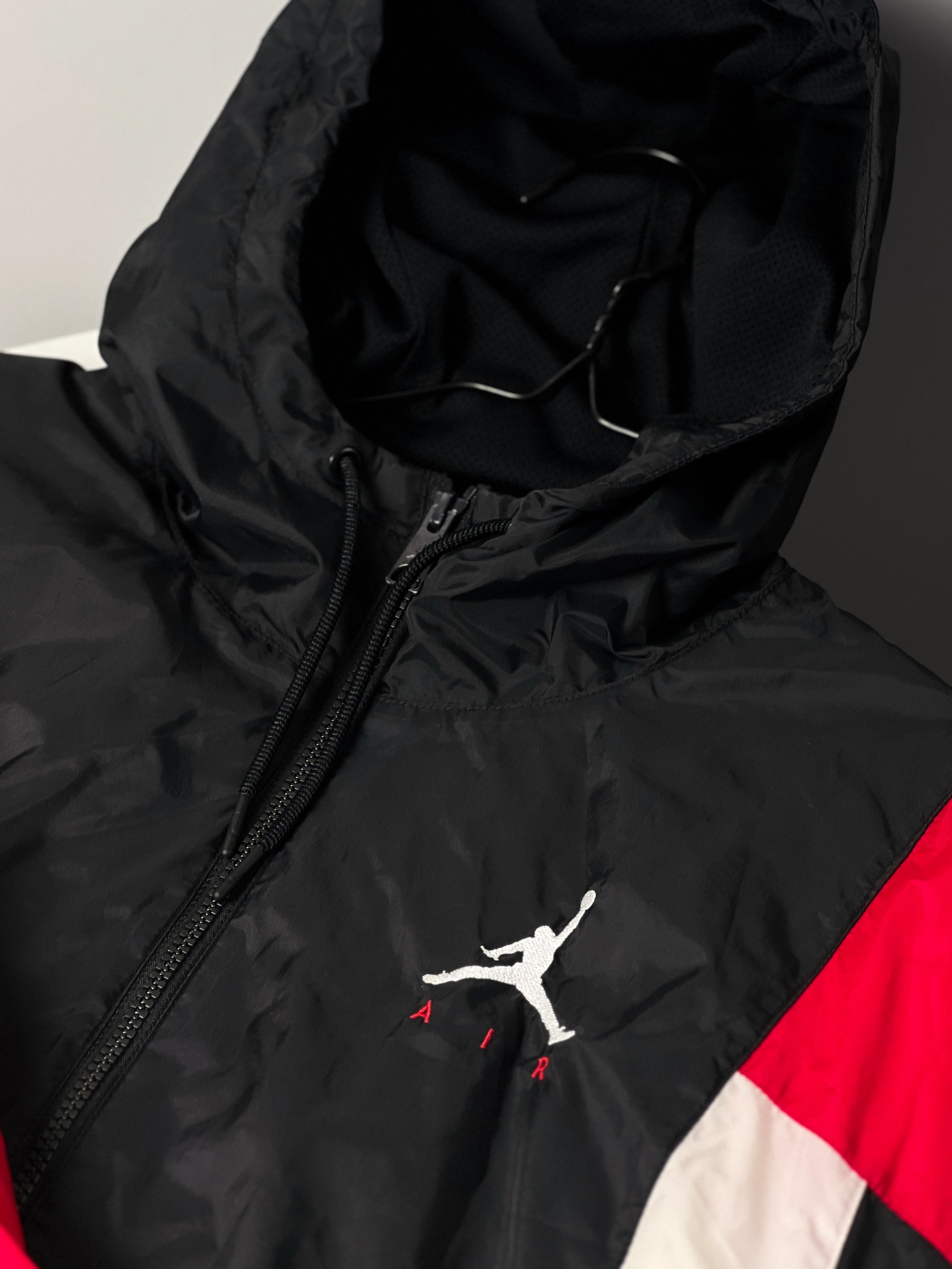 Jordan Brand Jordan Men`s Light Jacket Size US S / EU 44-46 / 1 - 4 Thumbnail
