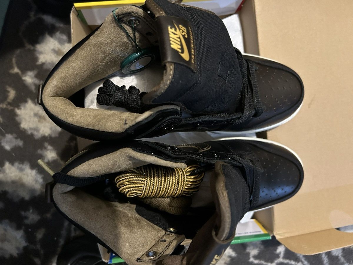 Nike SB Nike SB Pawnshop dunk high OG QS men size 9 US Size US 9 / EU 42 - 7 Thumbnail