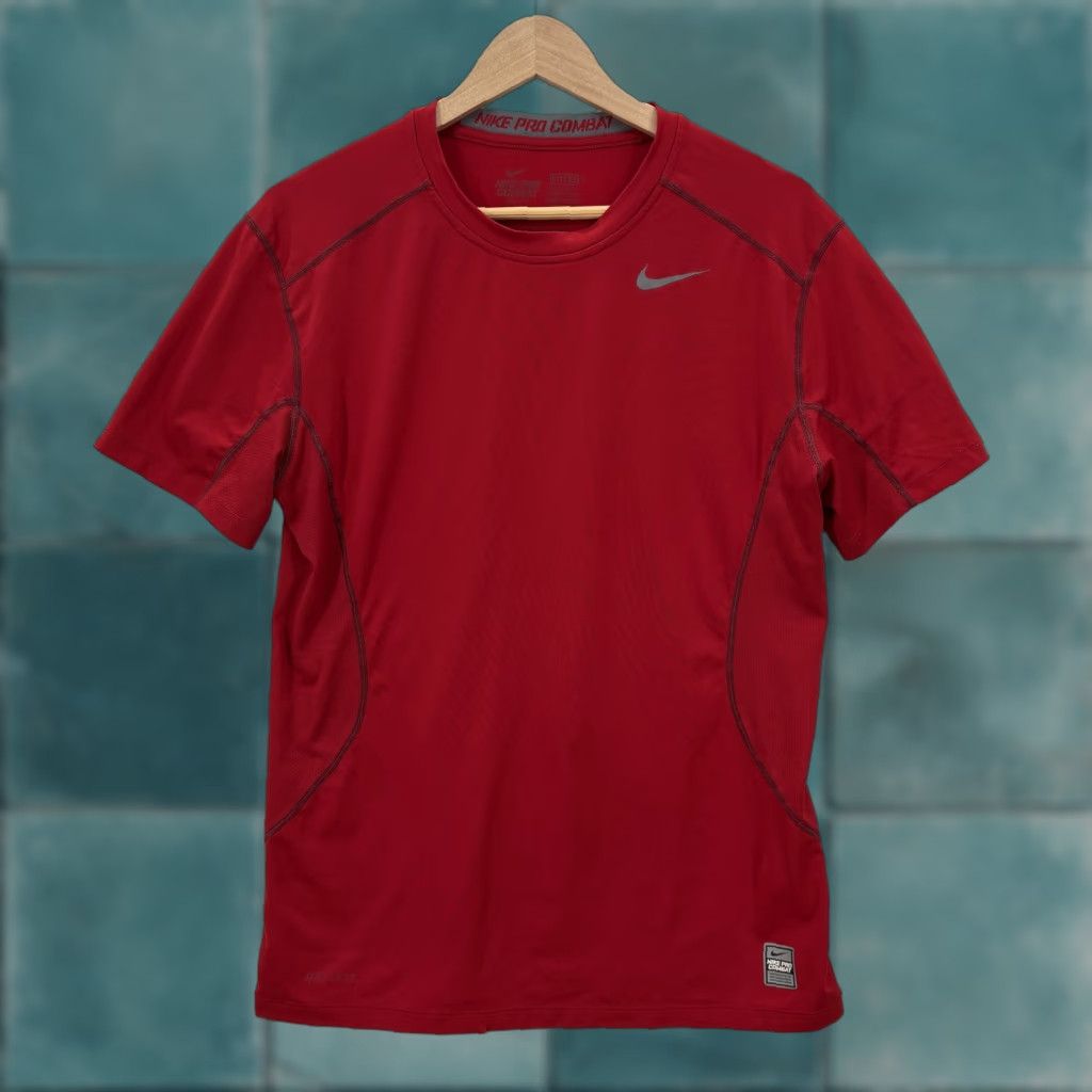 Nike Nike Pro Combat Dri-FIT Shirt Mens M Red Short Sleeve Gym Training Size US M / EU 48-50 / 2 - 1 Thumbnail