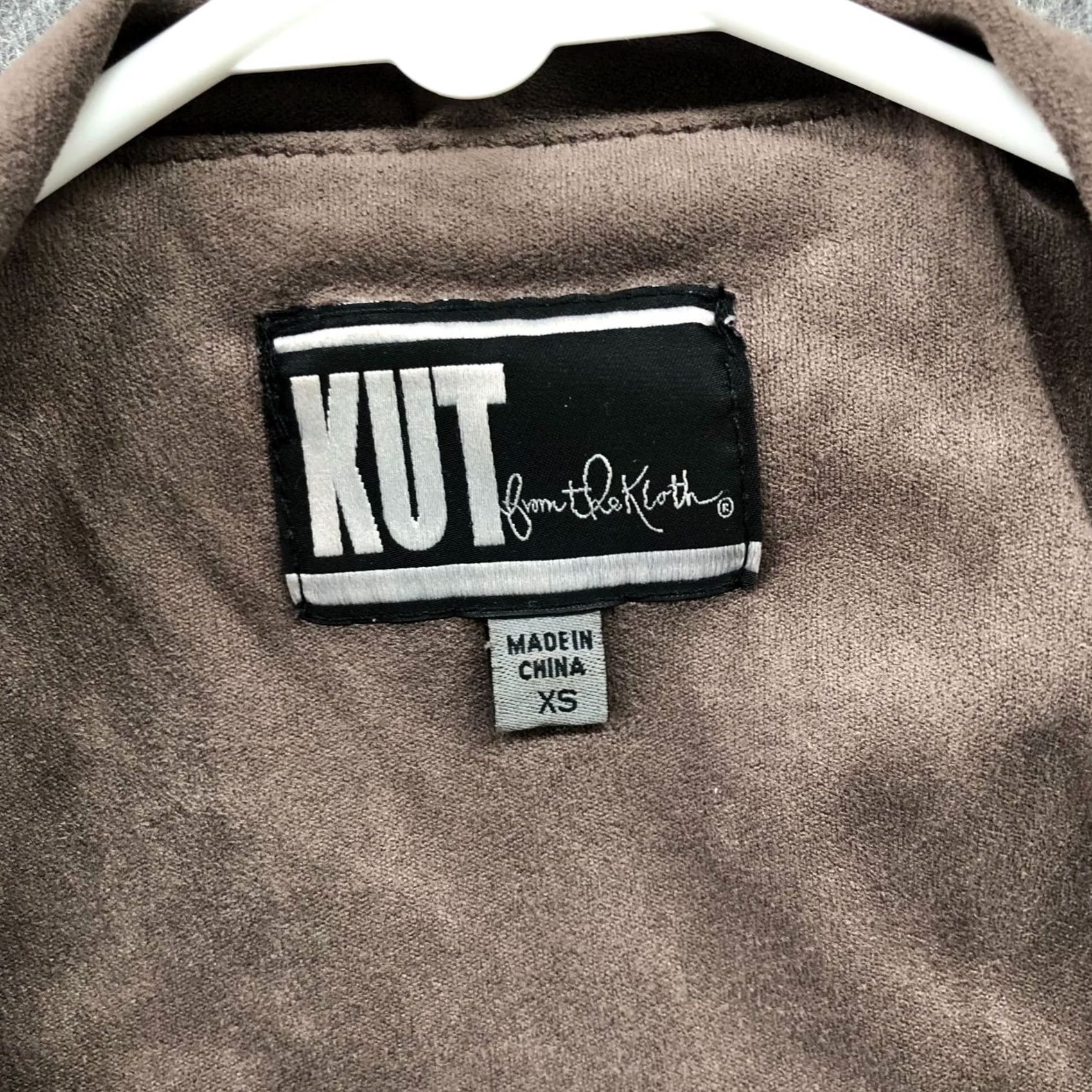 Vintage KUT from The Kloth Faux Suede Jacket Womens XS Light Brown Open Front Waterfall Jacket Size XS / US 0-2 / IT 36-38 - 5 Thumbnail