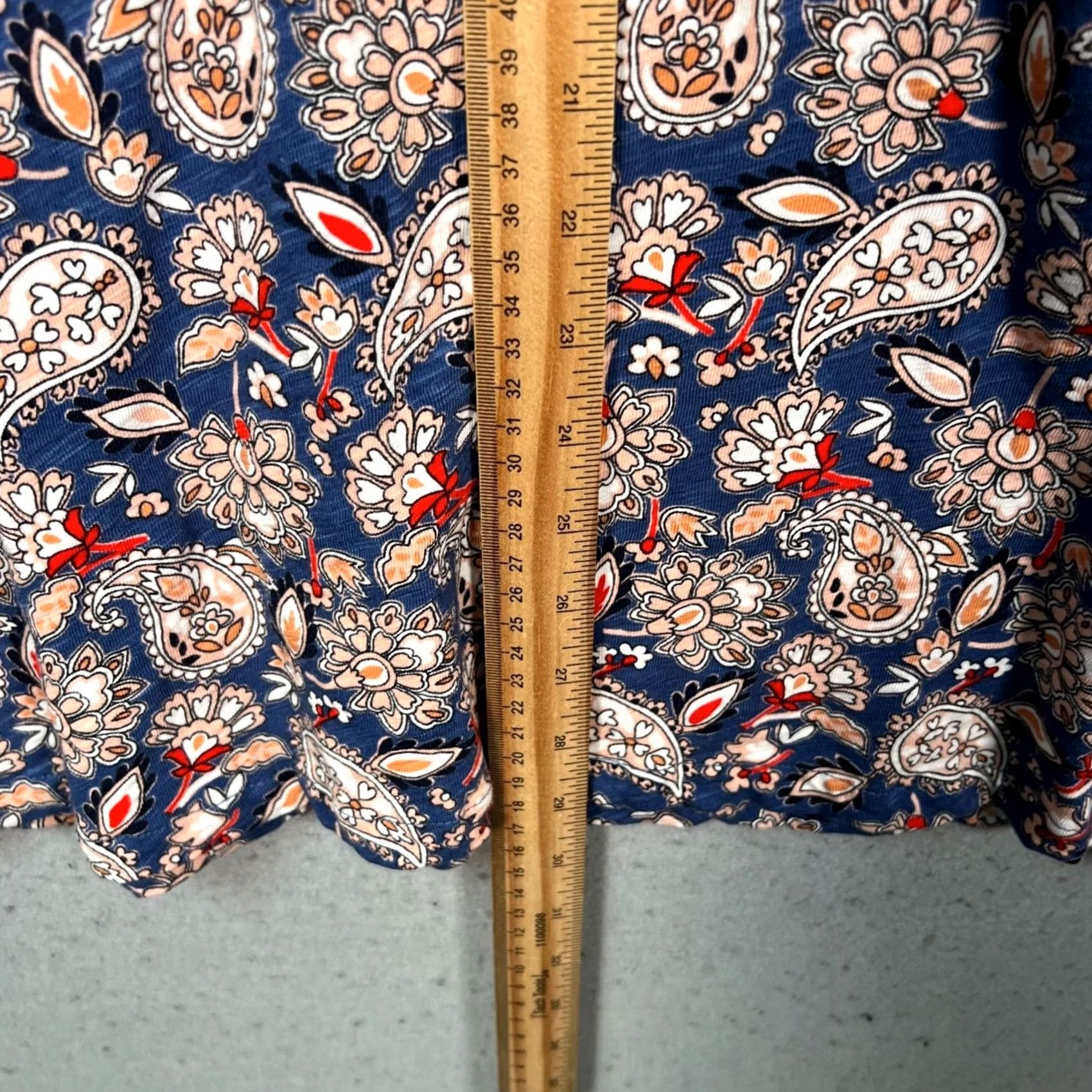Boden Boden Floral Paisley Mini Dress Womens Size 4P Short-Sleeve V-Neck Size S / US 4 / IT 40 - 6 Thumbnail