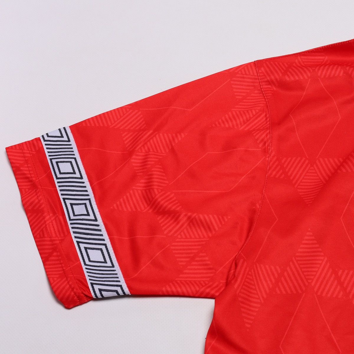 Umbro Umbro England Replica Jersey Red Size US XL / EU 56 / 4 - 10 Thumbnail