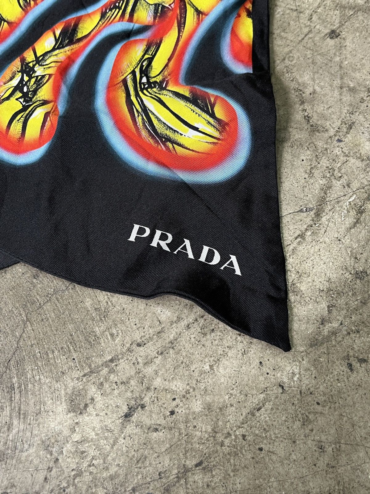 Prada Prada Bananas Printed Silk Scarf (unisex) Size ONE SIZE - 7 Thumbnail