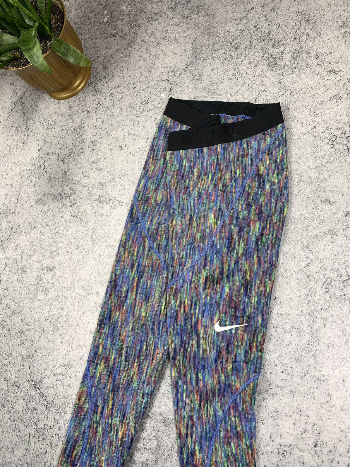 Nike Nike PRO Hyperwarm Womens Training Leggings Size L Size 32" / US 10 / IT 46 - 5 Thumbnail