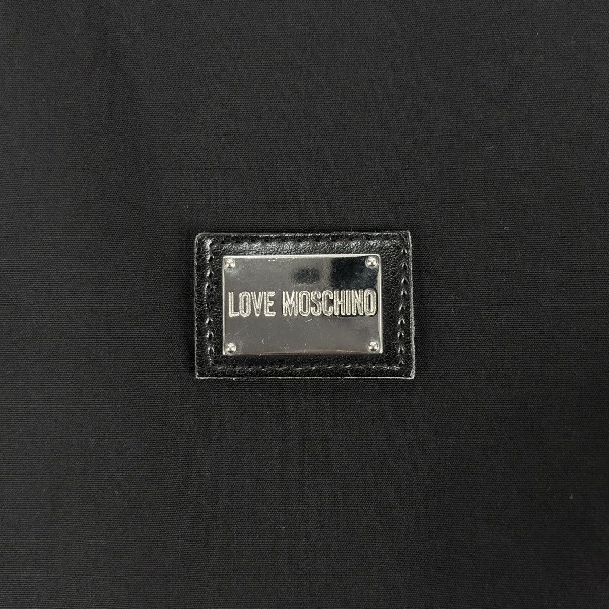 Moschino Love Moschino Shirt Button Up metal logo Size US M / EU 48-50 / 2 - 8 Thumbnail
