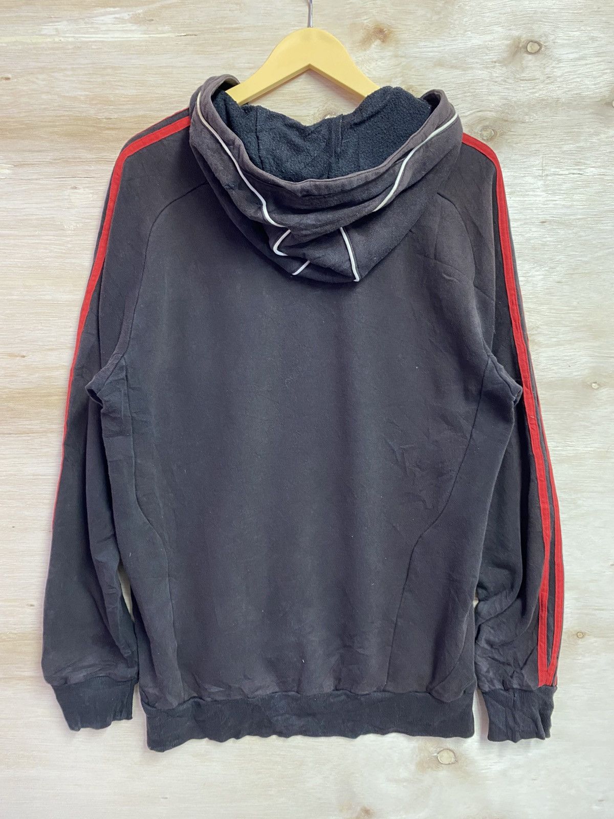 Adidas Vintage Adidas liverpool hoodie Size US L / EU 52-54 / 3 - 12 Thumbnail