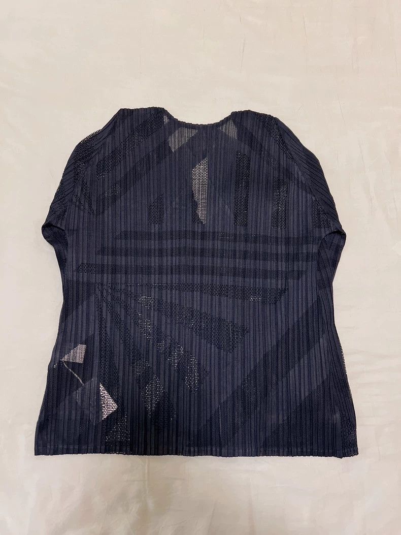 Issey Miyake issey miyake size:4 Navy blue cardigan Size XXS / US 00 / IT 34 - 3 Thumbnail
