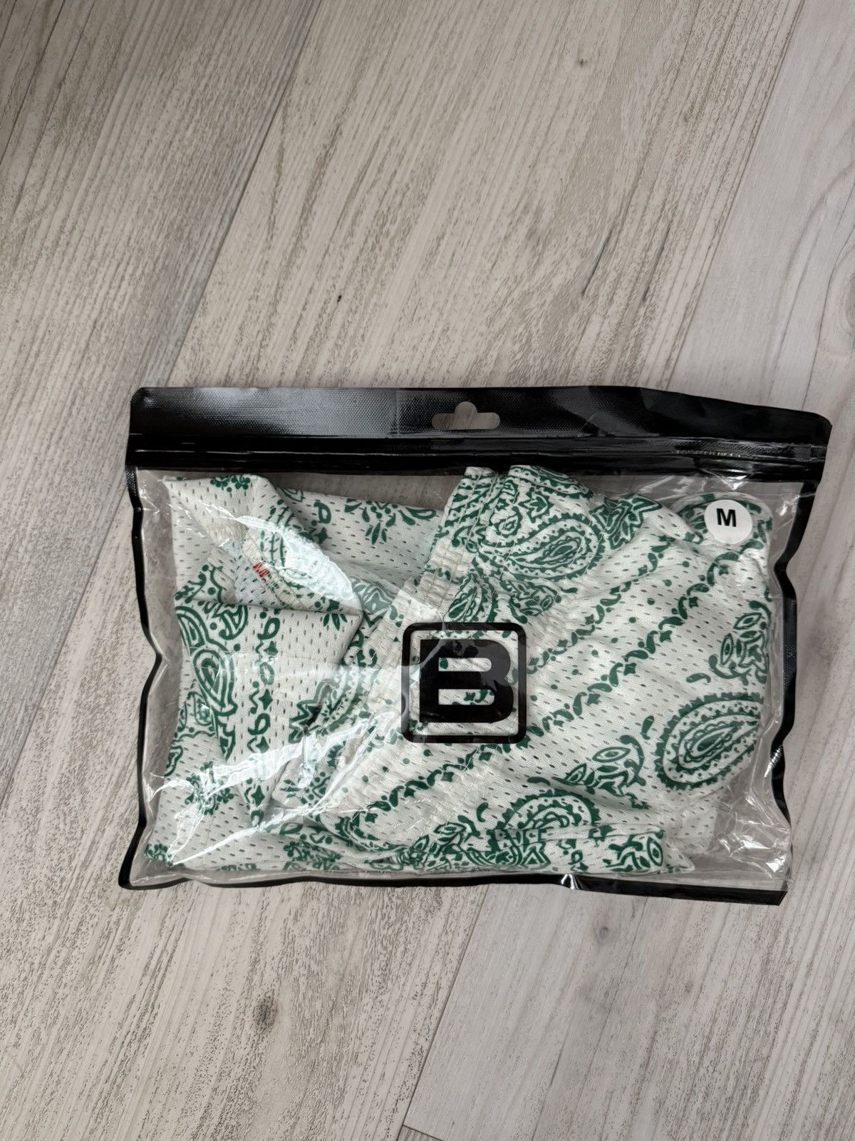 Bravest Studios Bravest Studios Green Paisley Mesh Shorts Size US 32 / EU 48 - 1 Thumbnail