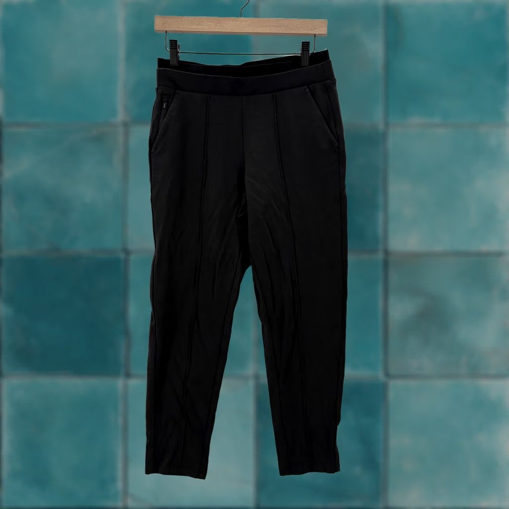Athleta Athleta Venice Pintuck Jogger Pants Womens XS Black Stretch Pockets Gym Yoga Size 26" / US 2 / IT 38 - 1 Thumbnail