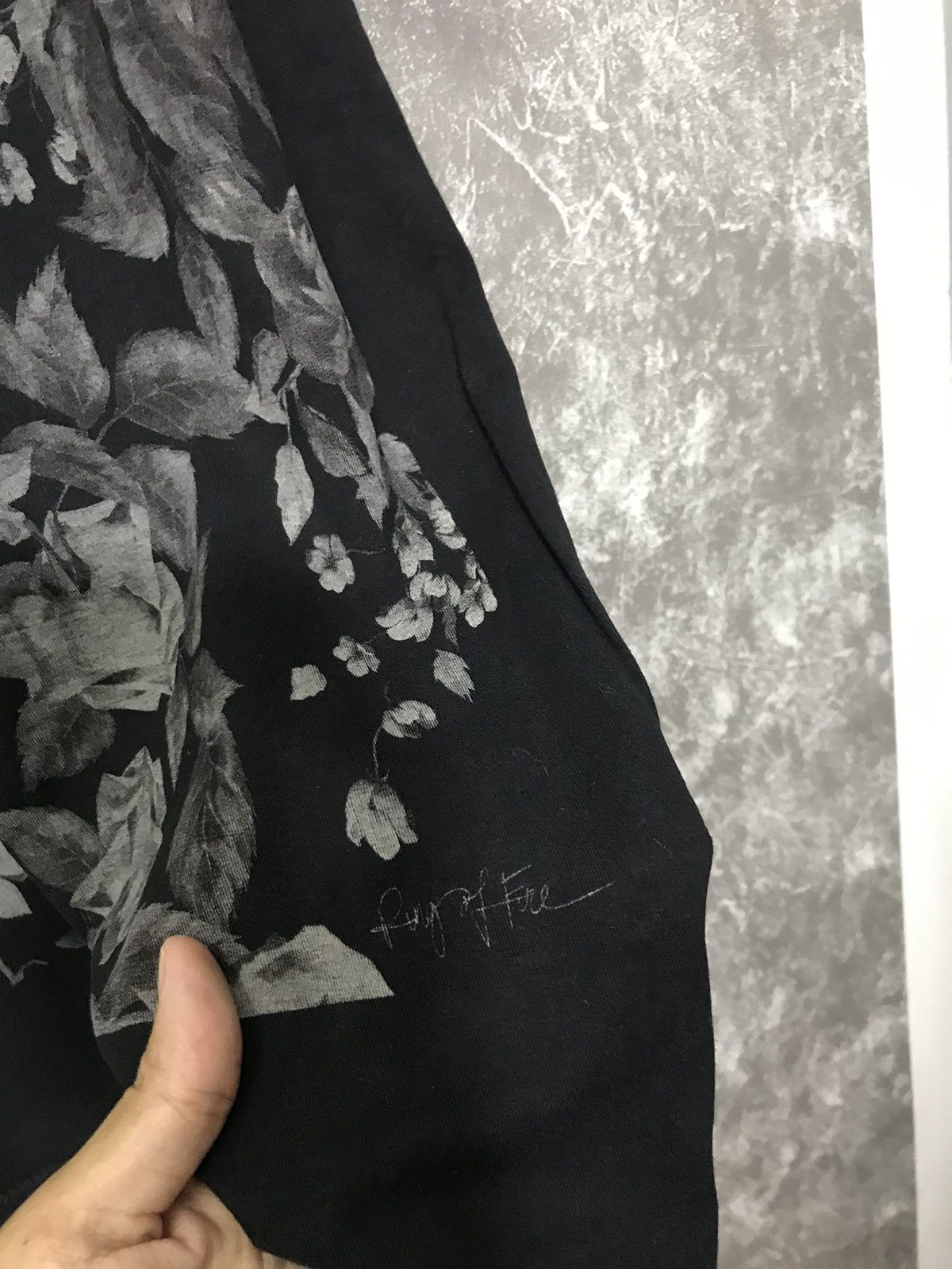 Affliction × Ring Of Fire × Southpole Ring Of Fire Affliction Rose Tiger Y2K Graphic Tee Size US L / EU 52-54 / 3 - 6 Thumbnail