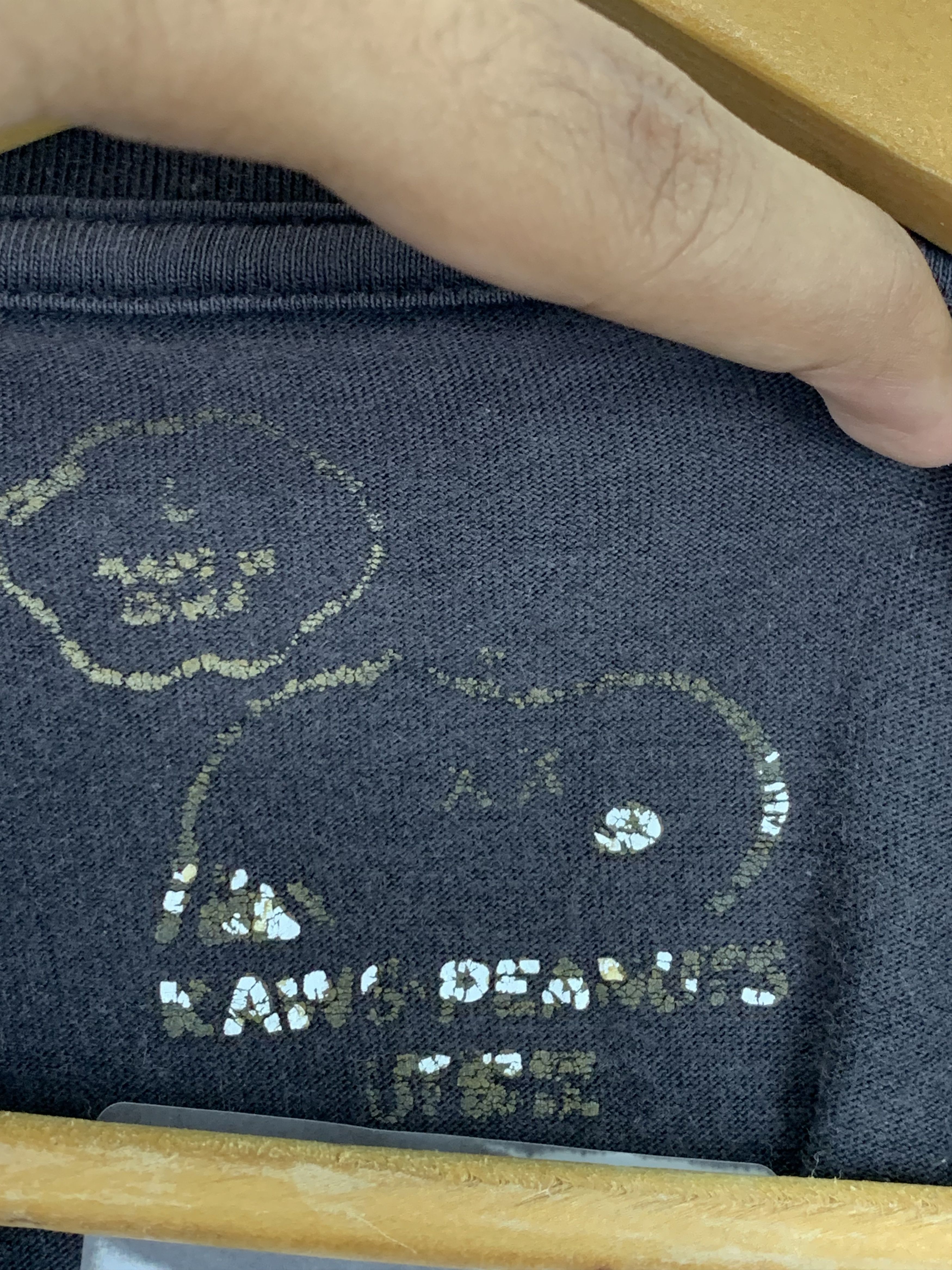 Kaws × Uniqlo Uniqlo Kaws Peanuts Tees TA0249 Size US L / EU 52-54 / 3 - 7 Thumbnail