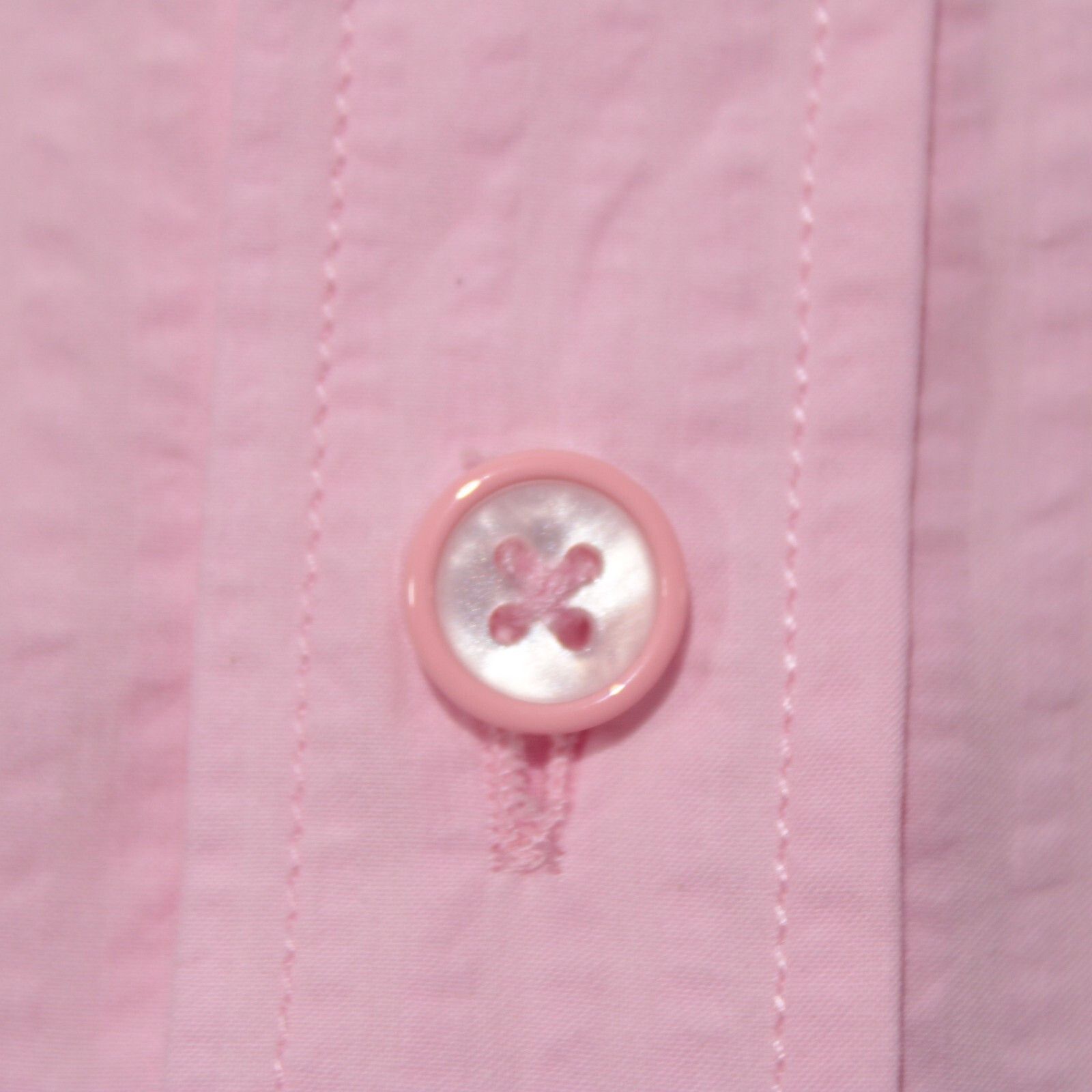 Robert Graham Robert Graham New with tags Shirt Size M US In Pink Size US M / EU 48-50 / 2 - 7 Thumbnail