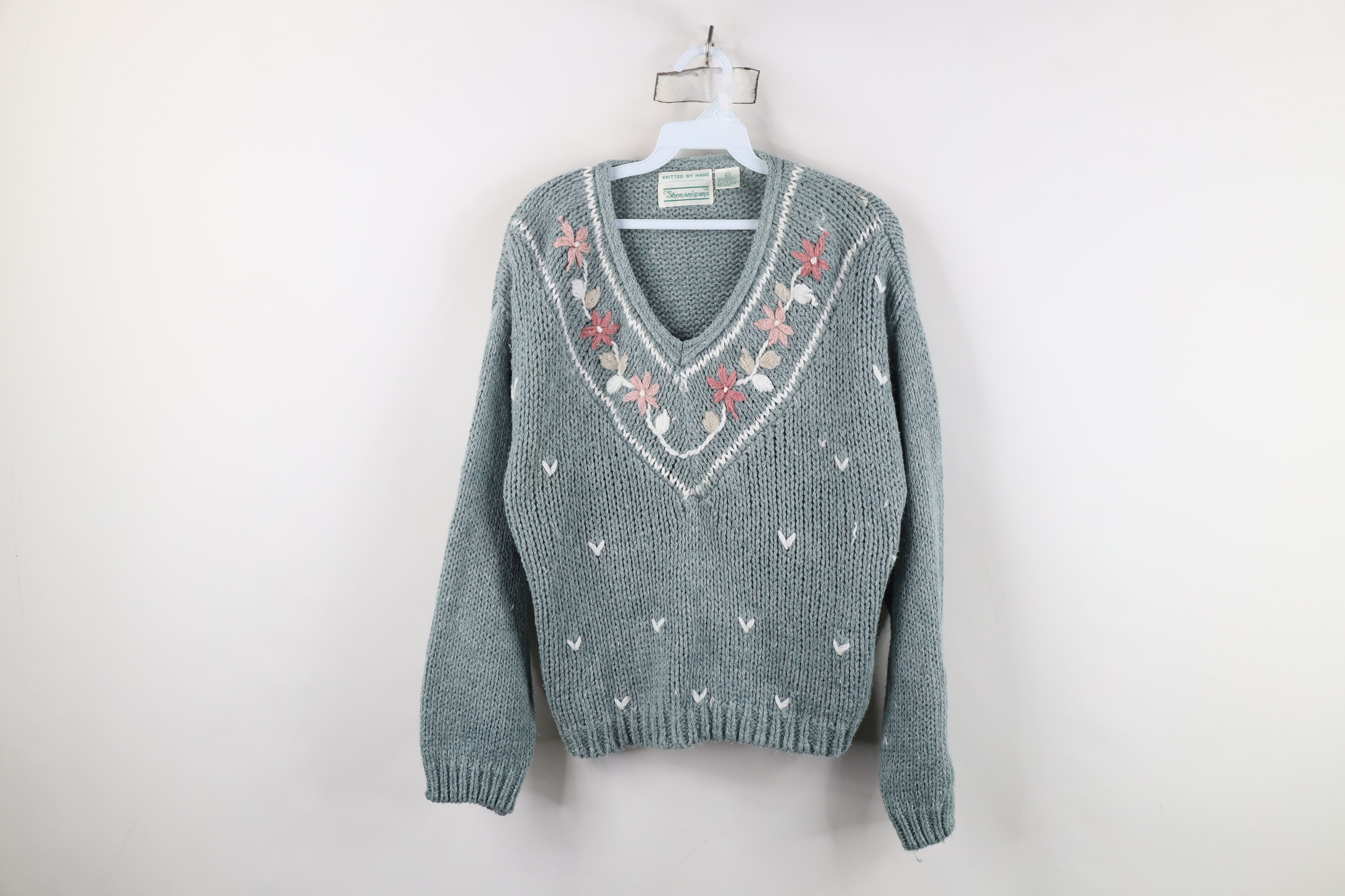 Vintage Vintage 90s Streetwear Embroidered Flower Floral Sweater Size L / US 10 / IT 46 - 1 Thumbnail