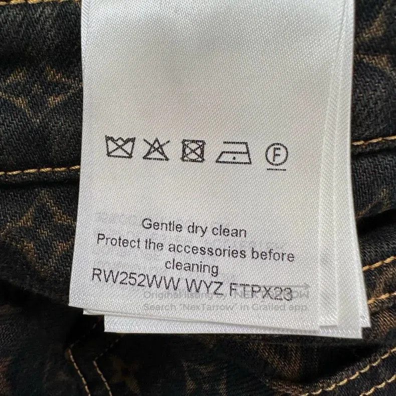 Louis Vuitton Louis Vuitton Monogram Denim Jeans 34 . Size 34" / US 12 / IT 48 - 4 Thumbnail