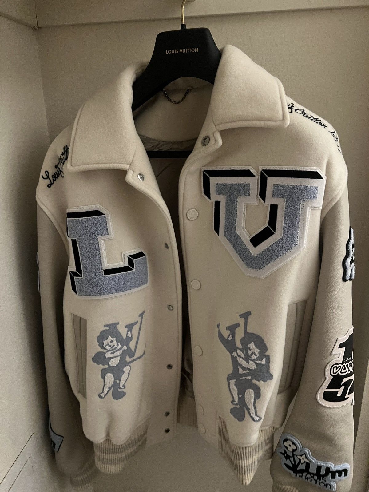 Louis vuitton monogram glaze jacket store
