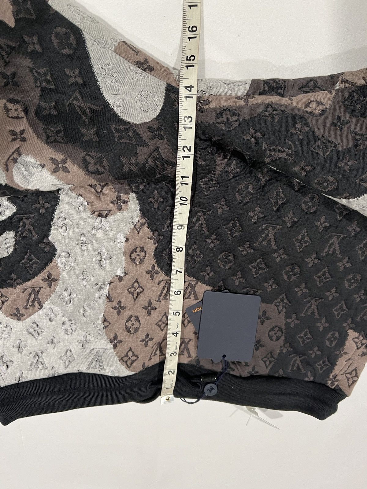 Louis Vuitton Louis Vuitton men’s monogram face shorts. XL Size US 36 / EU 52 - 8 Thumbnail