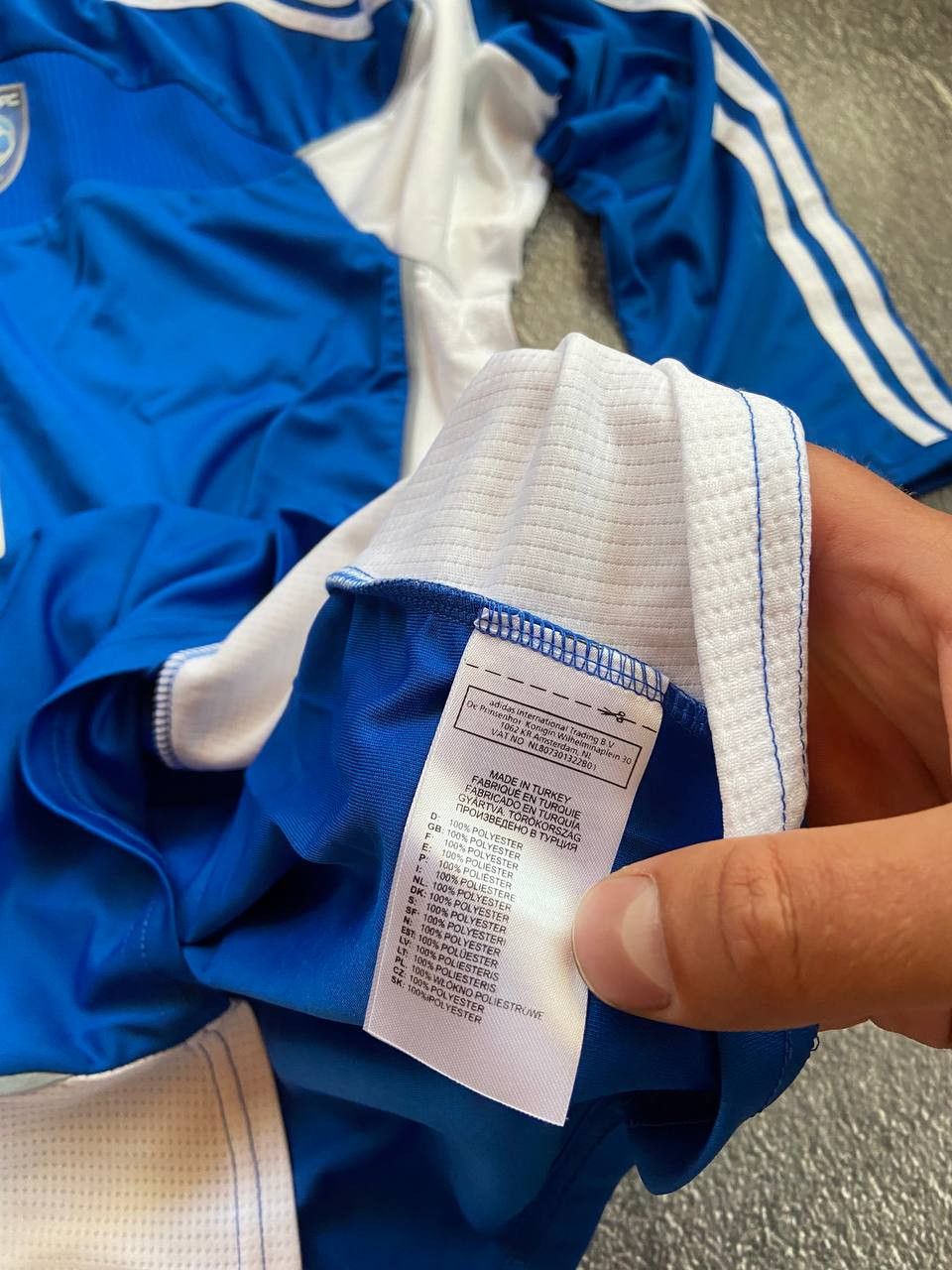 Adidas Adidas Al Hilal 2010 jersey Size US L / EU 52-54 / 3 - 7 Thumbnail