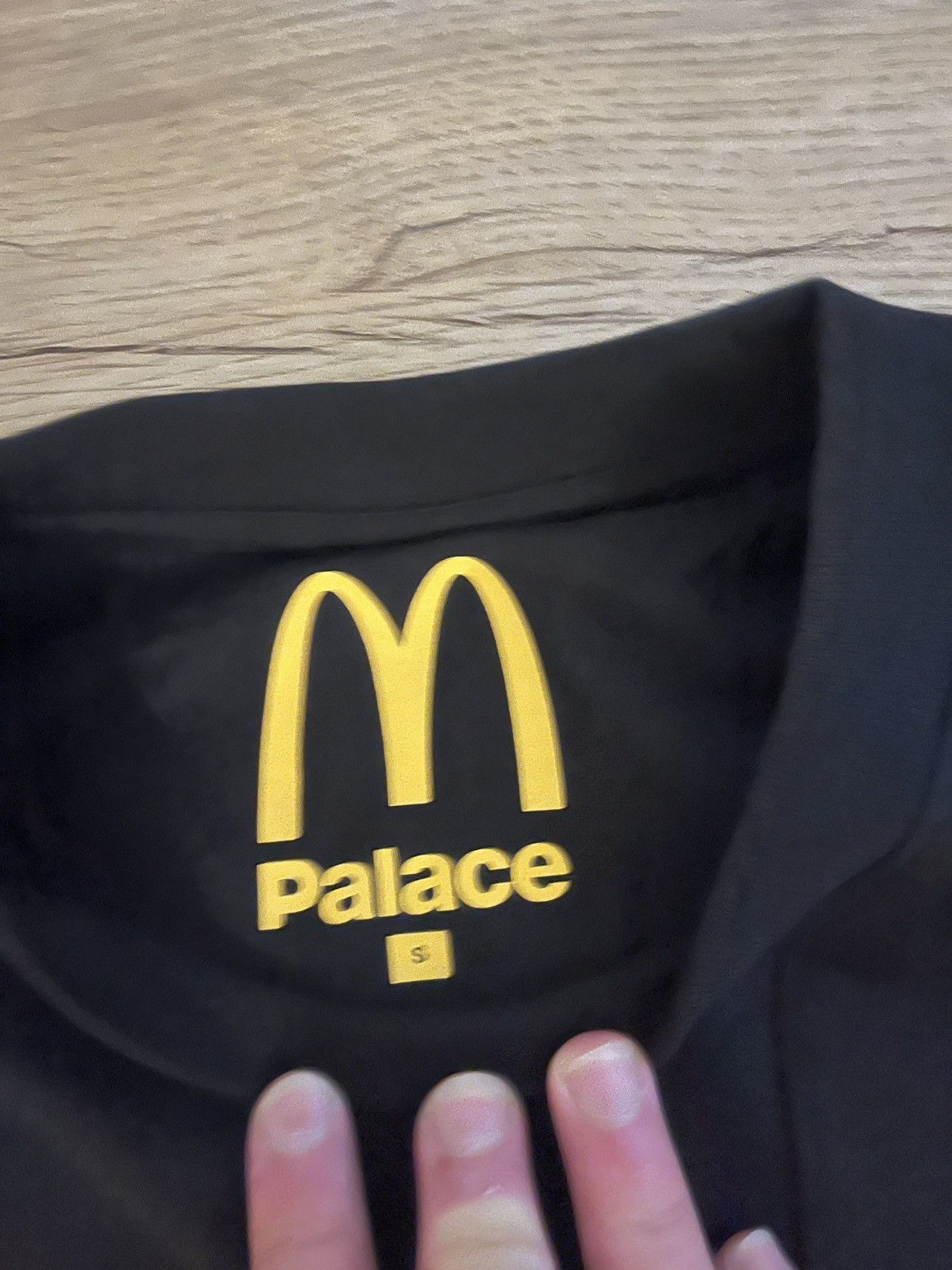 Palace Palace mcdonalds collab Size US M / EU 48-50 / 2 - 2 Thumbnail