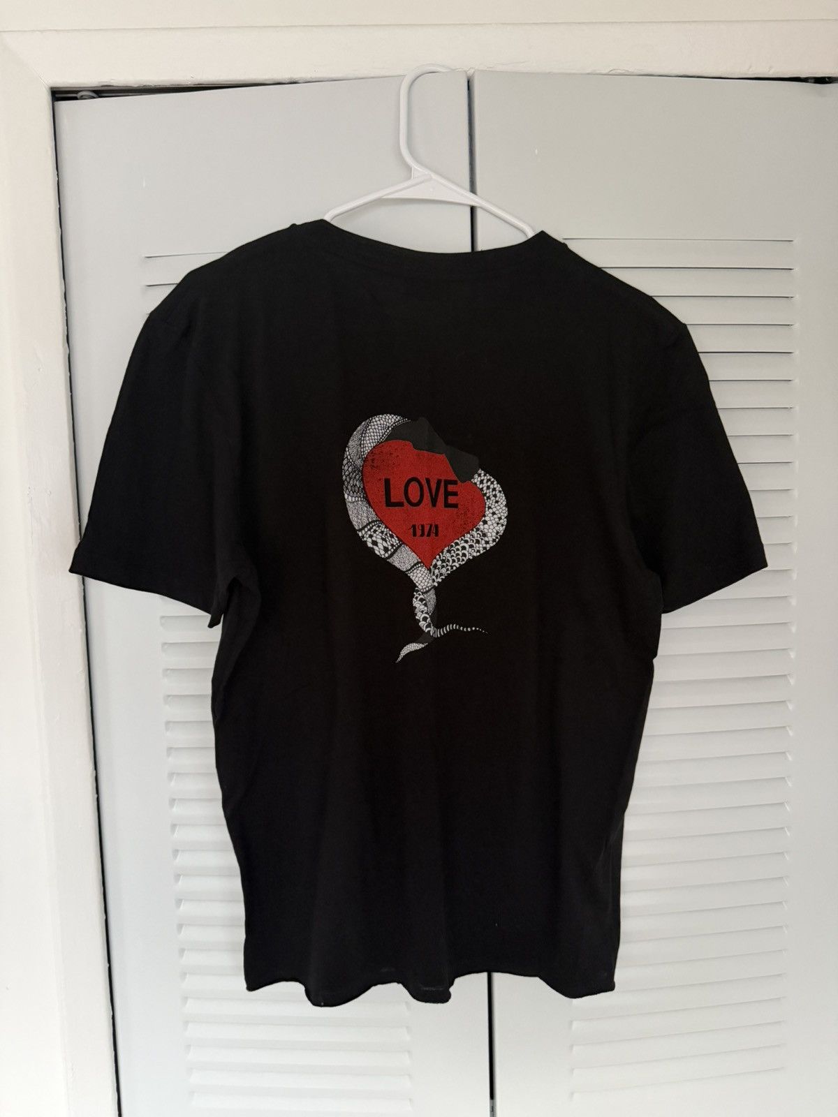 Saint Laurent Paris Saint Laurent Paris Love Snake Tee Size US S / EU 44-46 / 1 - 2 Thumbnail