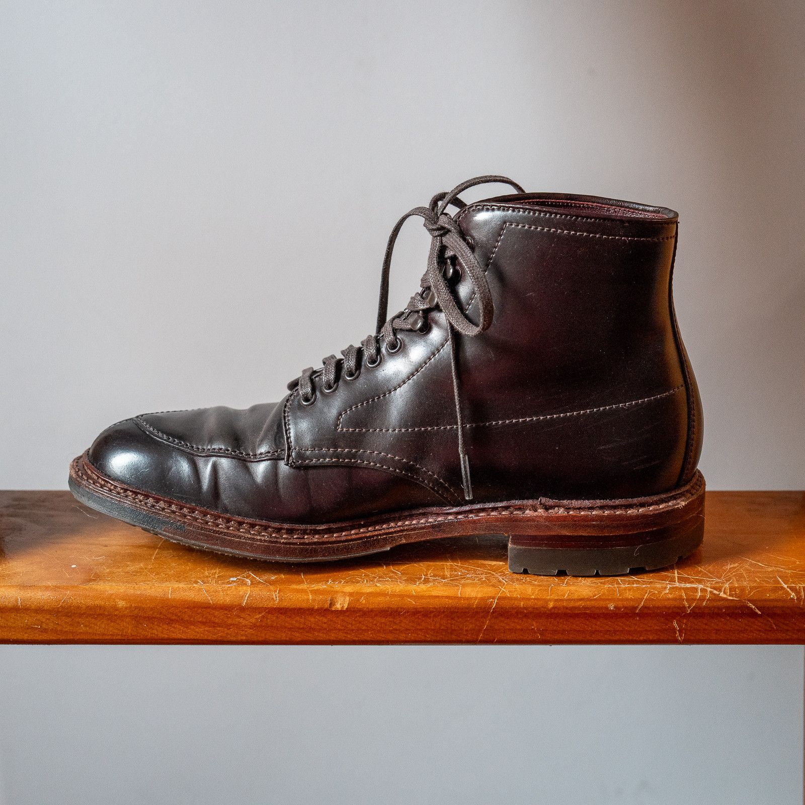 Alden Alden V-Tip Color 8 Boots Size US 6.5 / EU 39-40 - 4 Thumbnail