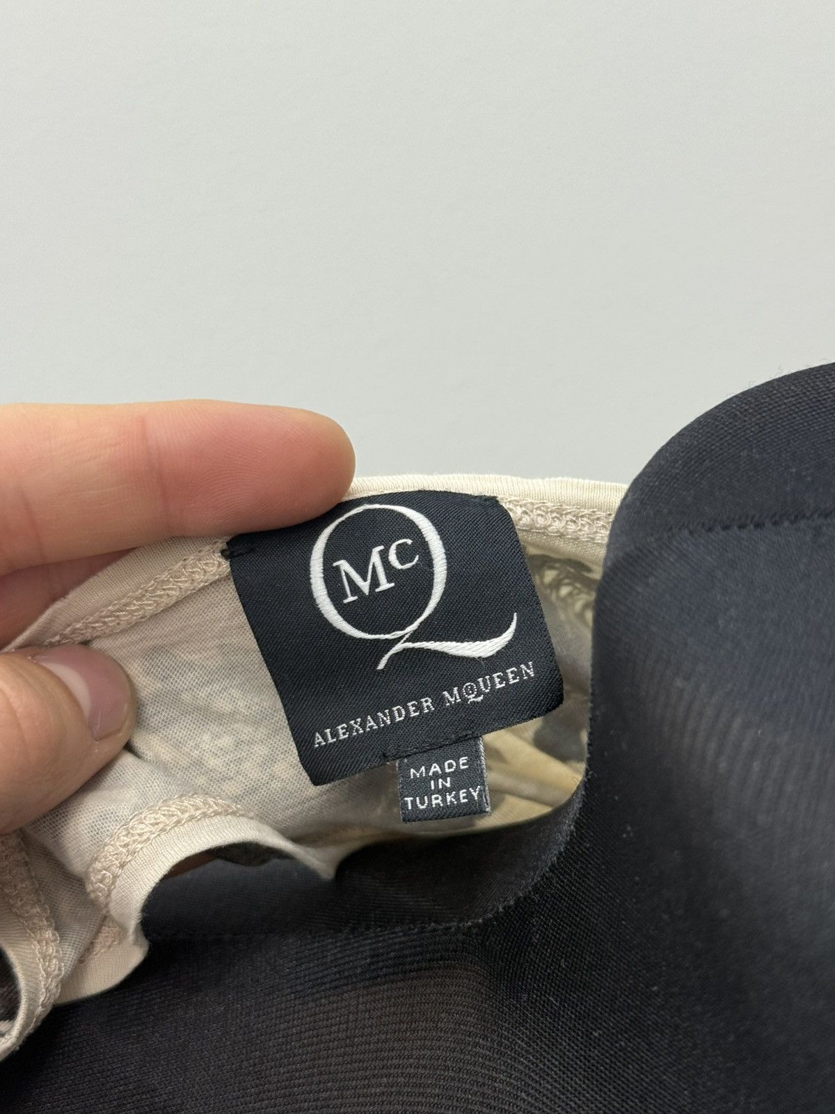McQ Alexander McQueen McQ by Alexander McQueen Tank Top Tee T-shirt Size S / US 4 / IT 40 - 7 Thumbnail