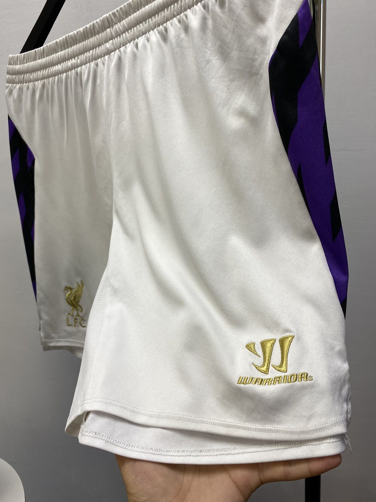 Warrior Liverpool 2013 2014 Third Soccer Shorts Warrior Size US 32 / EU 48 - 6 Thumbnail