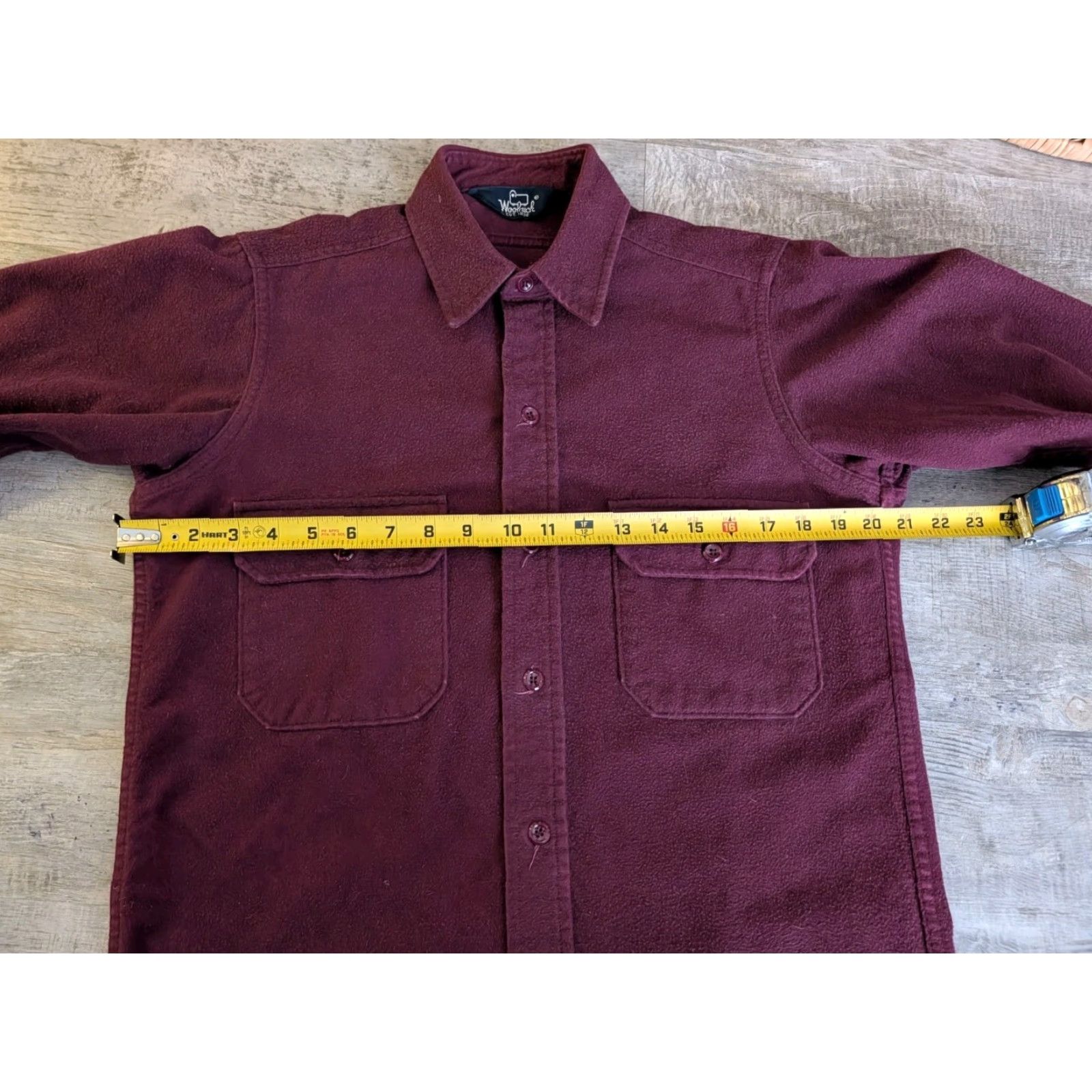 Vintage VINTAGE Woolrich Shirt Mens Button-Up 80s 90s Chamois Red Burgundy S/M Solid Cotton Flannel Pockets Casual Winter Fall Spring USA VGUC Size US S / EU 44-46 / 1 - 7 Thumbnail