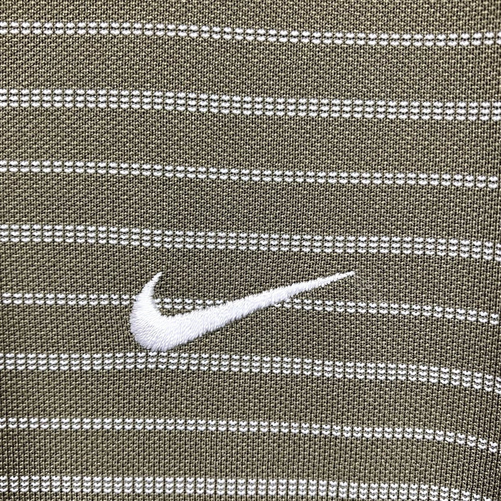Nike Nike Polo Shirt Men's L Green & White Stripes 2 Button Dri-Fit Nike Tour Performance Golf Shirt Size US L / EU 52-54 / 3 - 4 Thumbnail