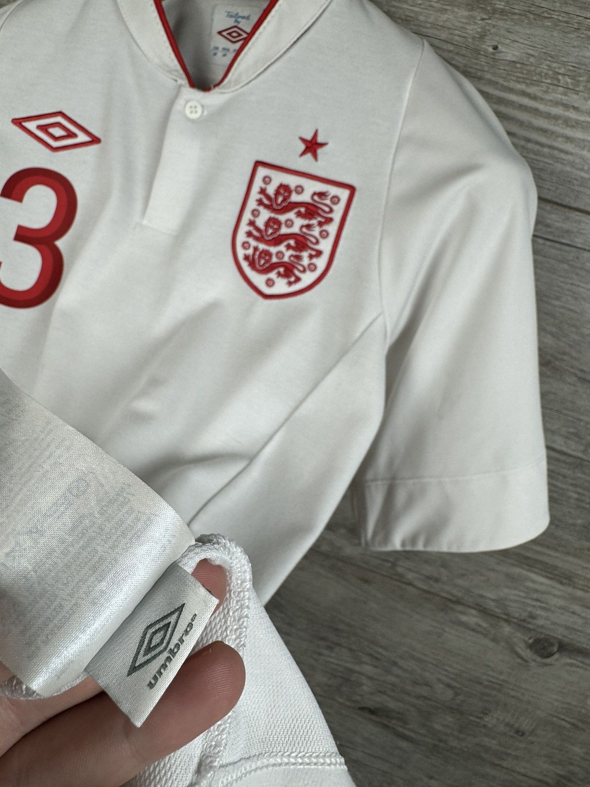 Umbro × Vintage POLAND-UKRAINE UMBRO England Football EURO 2012 SIZE S Size US S / EU 44-46 / 1 - 9 Thumbnail