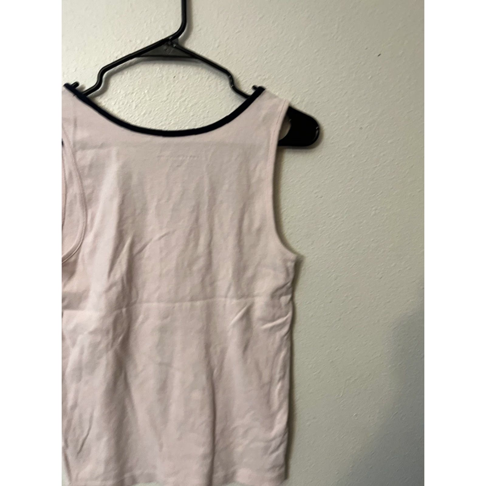 Tommy Hilfiger VINTAGE Tommy Hilfiger Women's Tank Top Sleeveless Cotton Pink 80s Casual Regular Fit Size M / US 6-8 / IT 42-44 - 2 Thumbnail