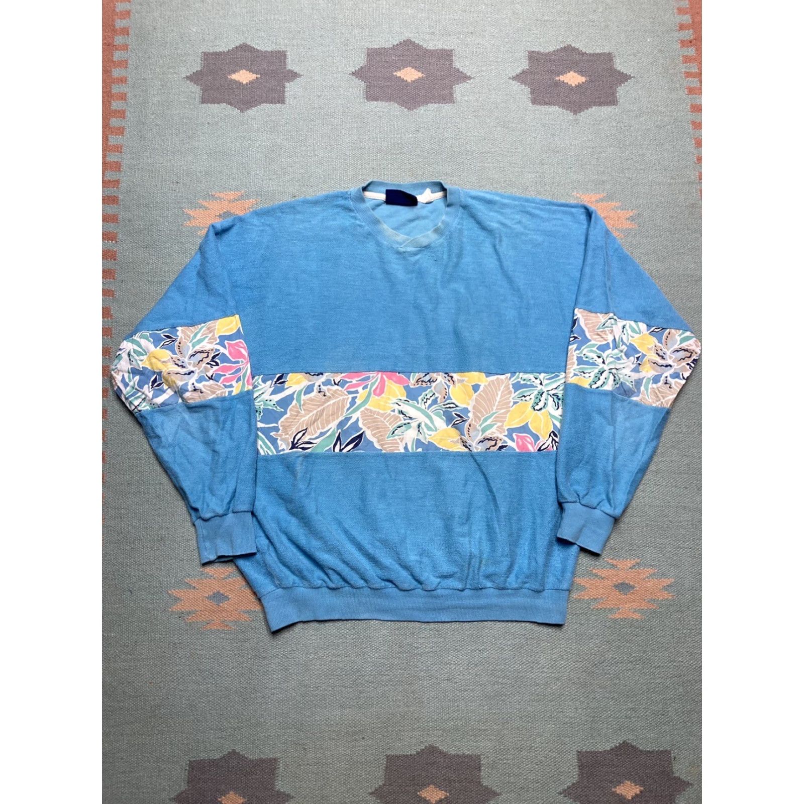 Vintage VINTAGE Woolrich Sweater Sweatshirt Floral Hawaiian Cotton XL Men Blue Pullover Size US XL / EU 56 / 4 - 2 Thumbnail