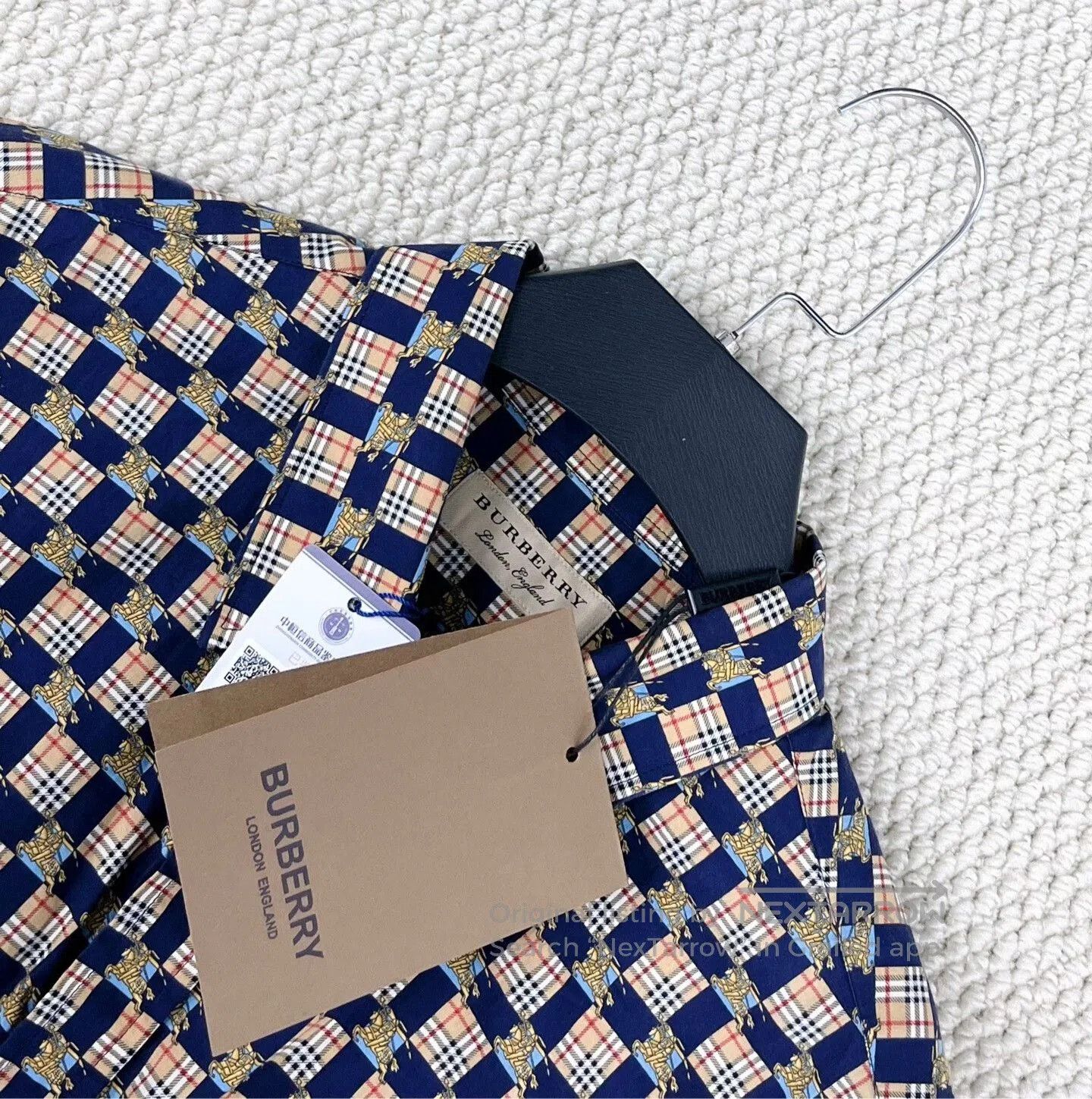 Burberry burberry check pattern long sleeve shirt jacket. Size US XL / EU 56 / 4 - 3 Thumbnail