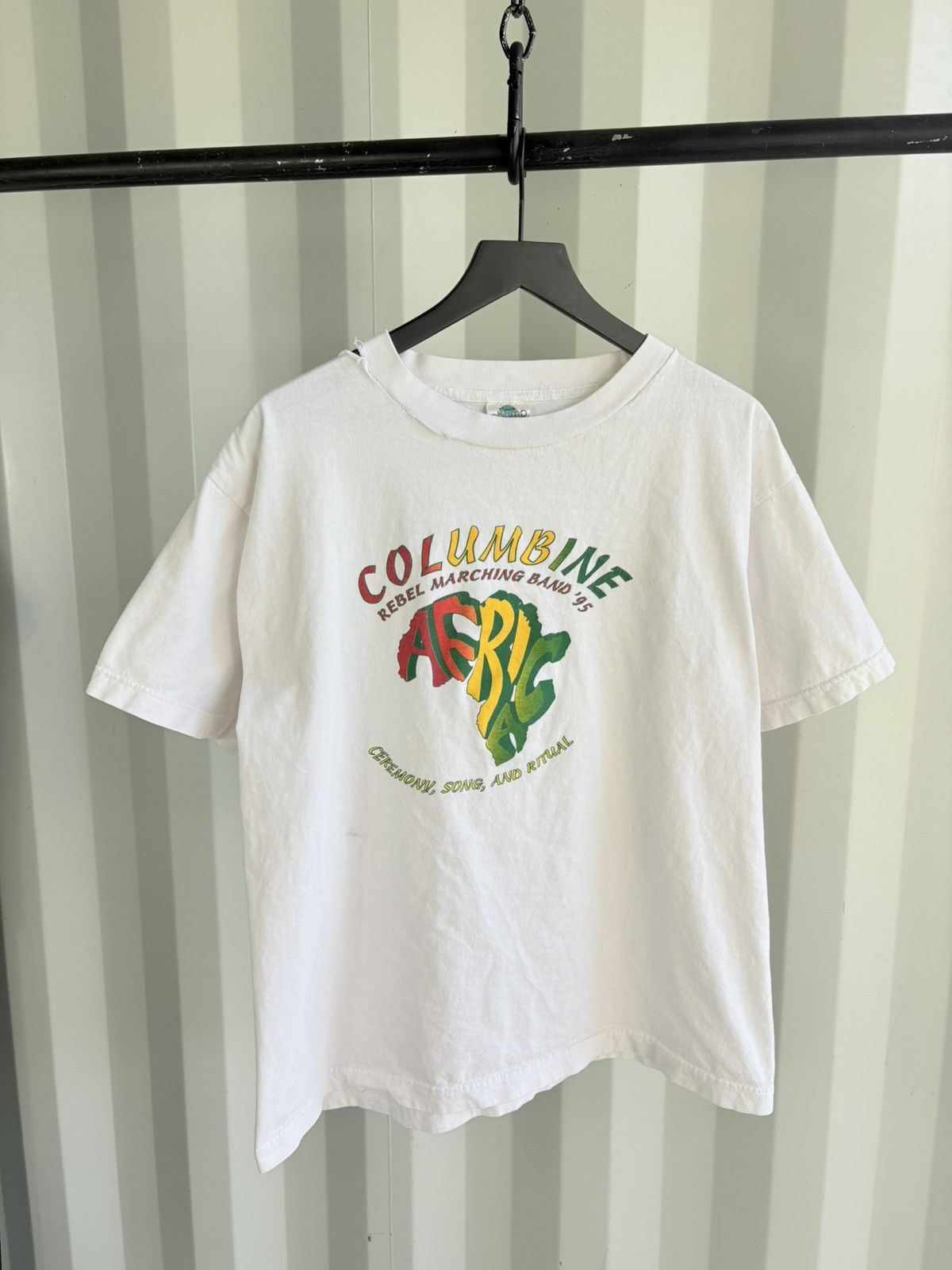 Vintage Thrashed Columbine Distressed Sun Faded ERD GRUNGE Band Size US XL / EU 56 / 4 - 1 Thumbnail
