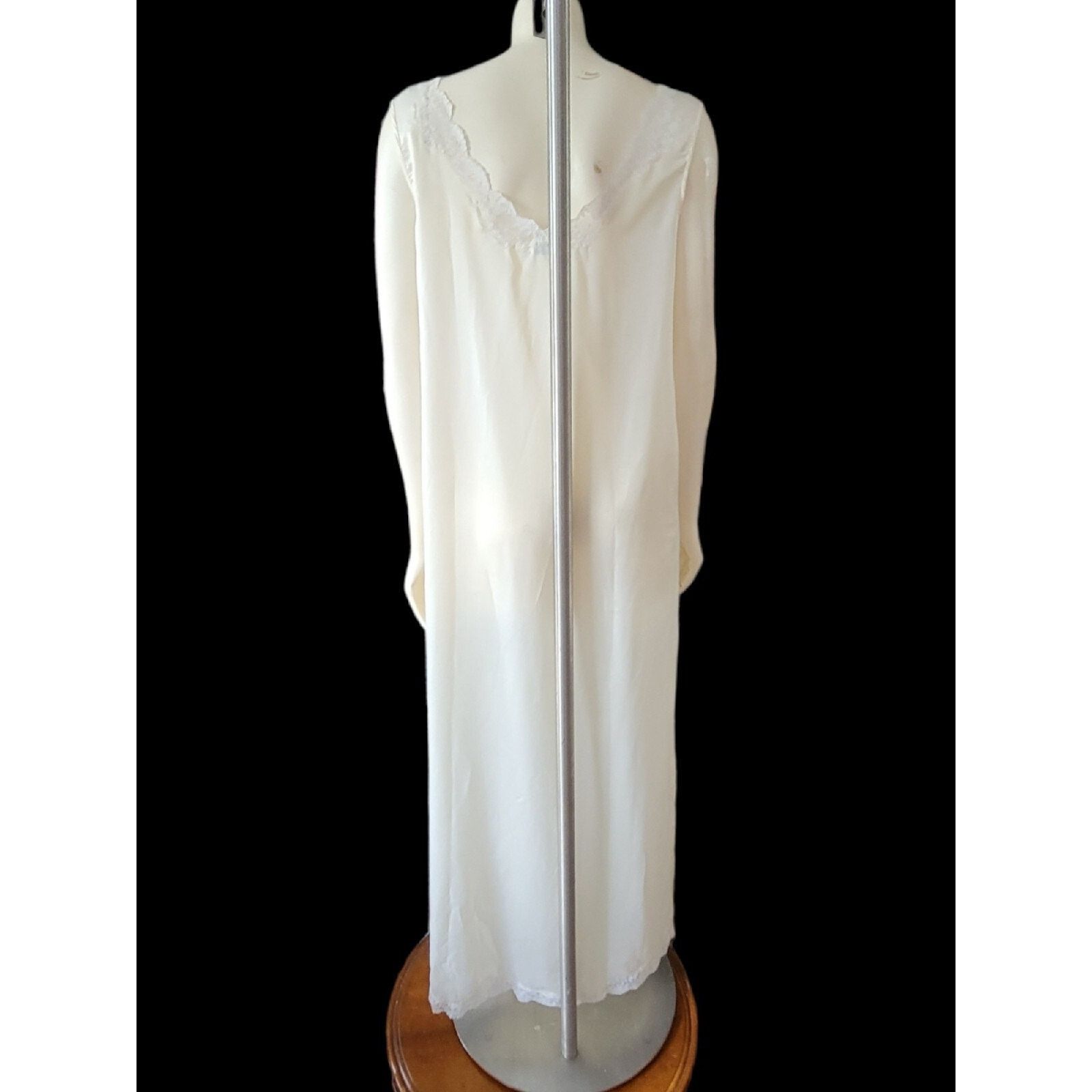 Dior Vintage Christian Dior Silk Blend Nightgown W Lace Size 36 Size ONE SIZE - 16 Thumbnail