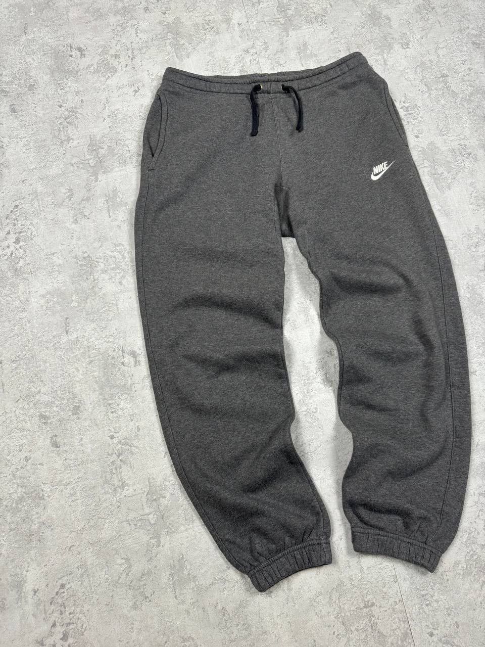 Nike Vintage Nike Gray Sweatpants Joggers Size S Size US 32 / EU 48 - 2 Thumbnail