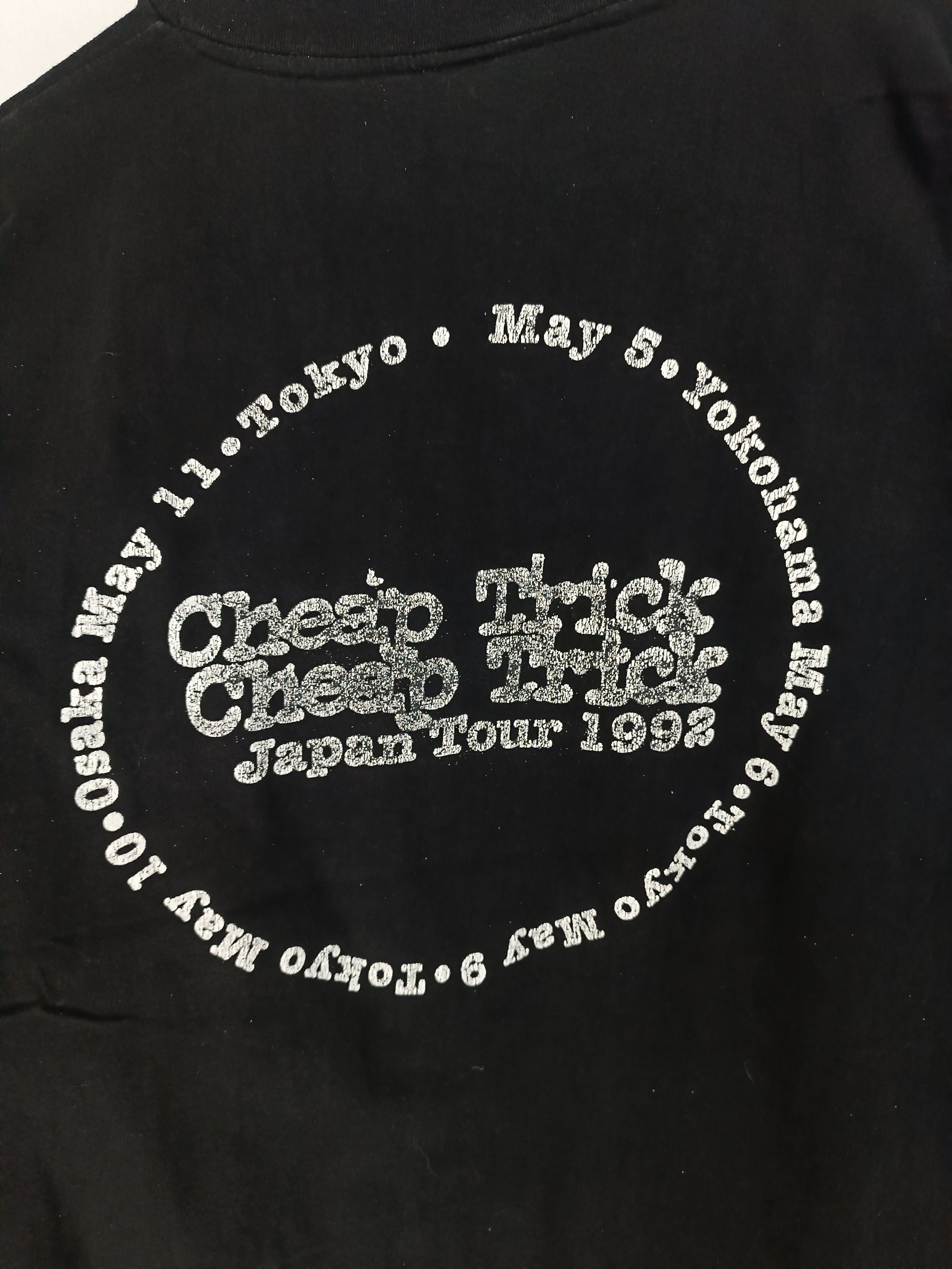 Band Tees VINTAGE 90'S CHEAP TRICK TOKYO JAPAN TOUR def poison acdc Size US M / EU 48-50 / 2 - 12 Thumbnail