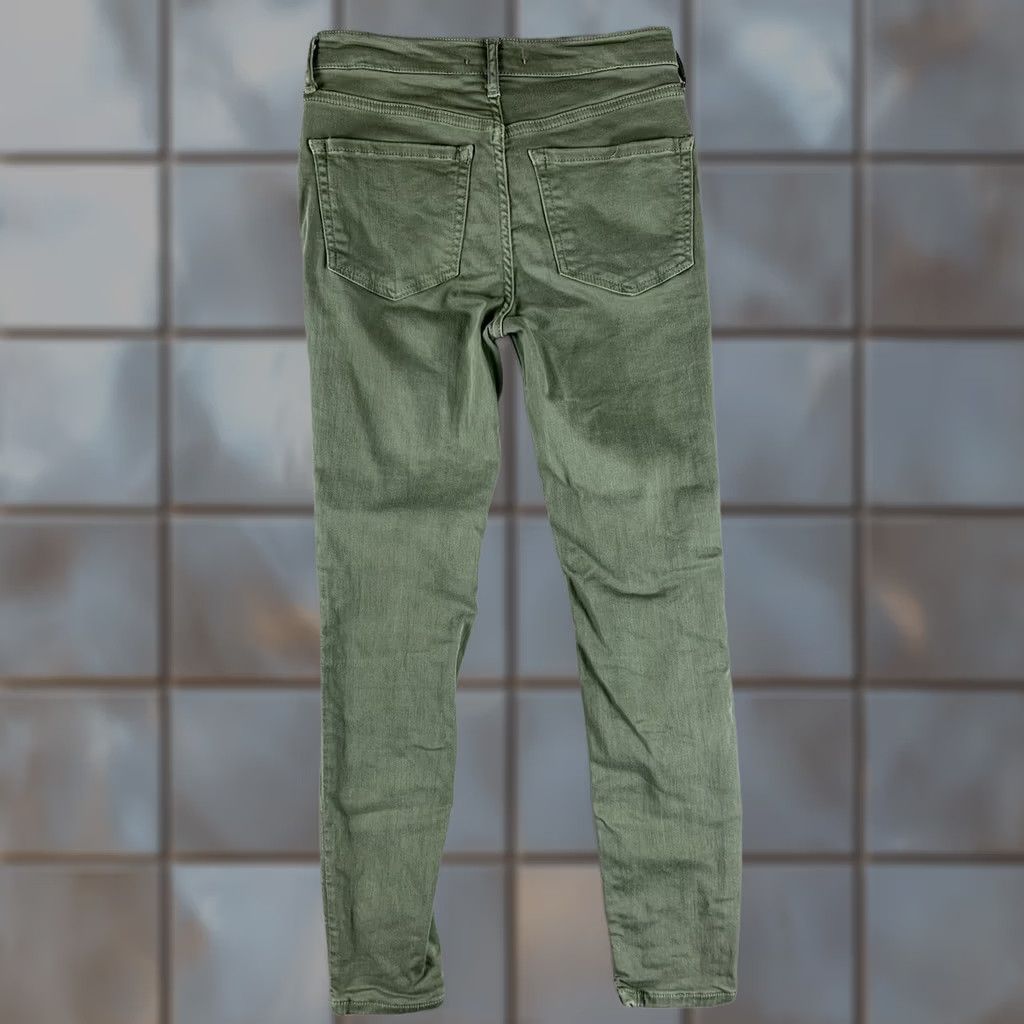 Free People Free People Jeans Women size 26 Green Distressed Skinny 61855-16515125 Denim 5-Pocket Rise Mid Inseam 25 Belt Loops OO Size 26" / US 2 / IT 38 - 1 Thumbnail