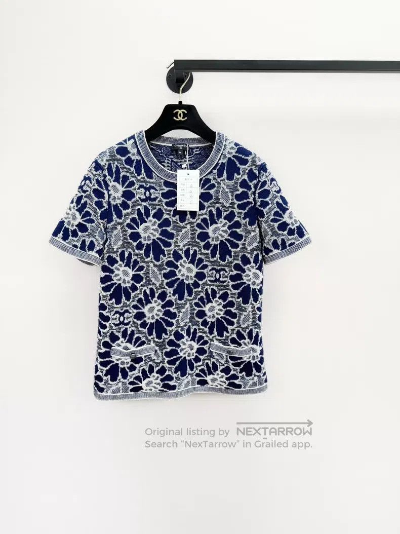 Chanel Chanel Knitted short sleeves Size XS / US 0-2 / IT 36-38 - 1 Thumbnail