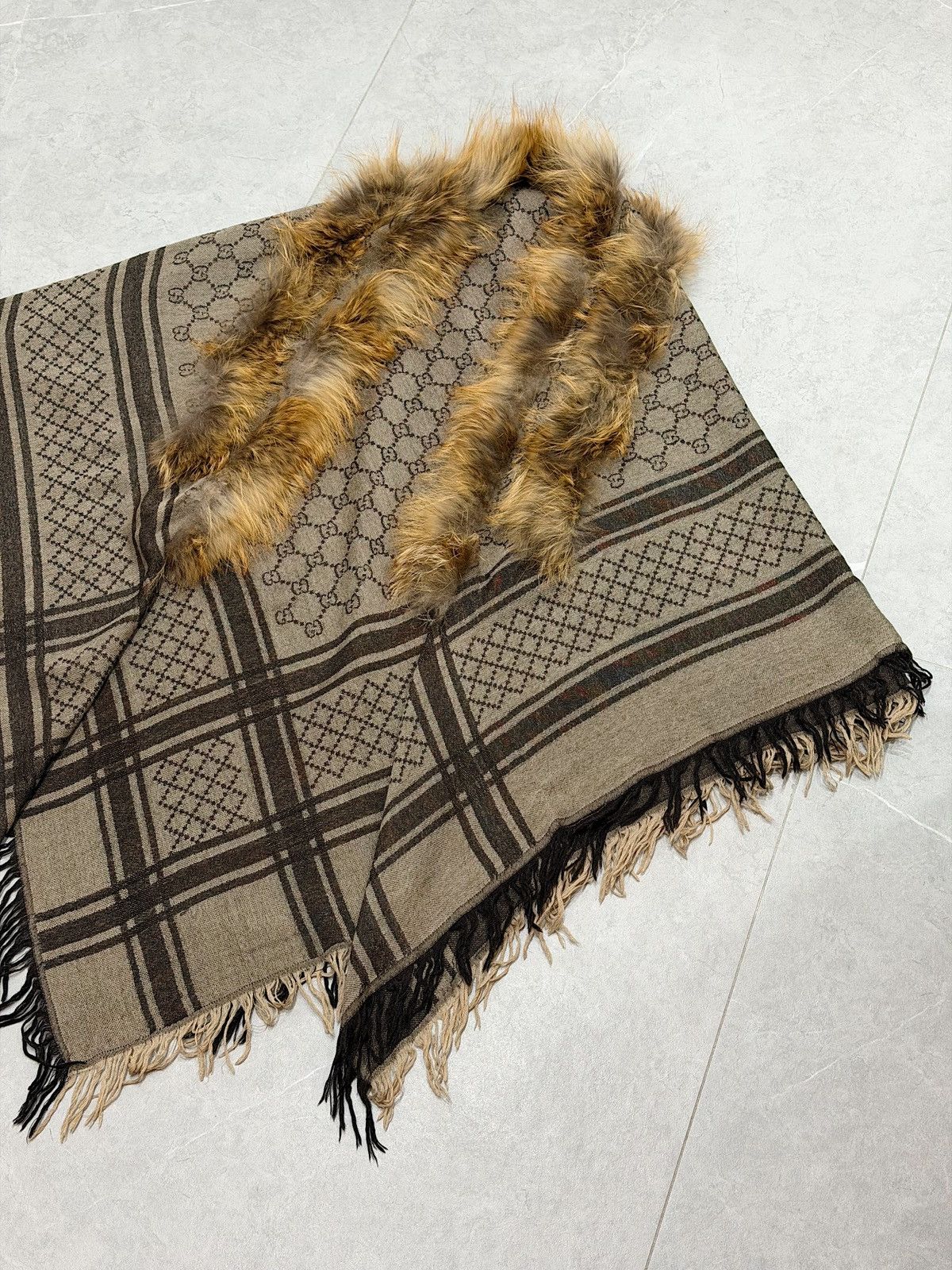 Gucci GUCCI FW 2007 Fur Monogram Wool/Silk Scarf Frida Giannini Size ONE SIZE - 8 Thumbnail