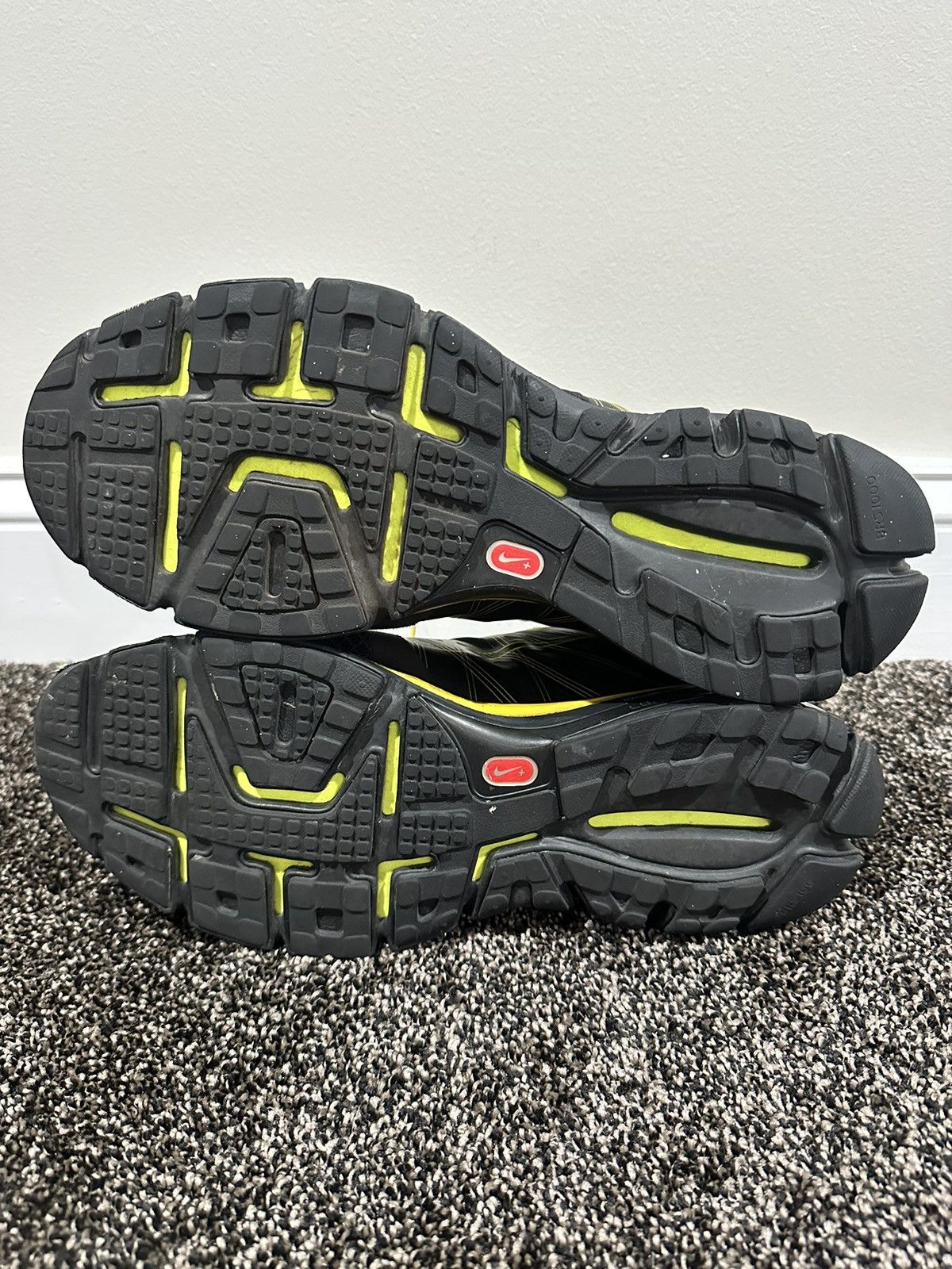 Nike NIKEid Lunarglide+ 2 Lunalon Live Strong Inspired