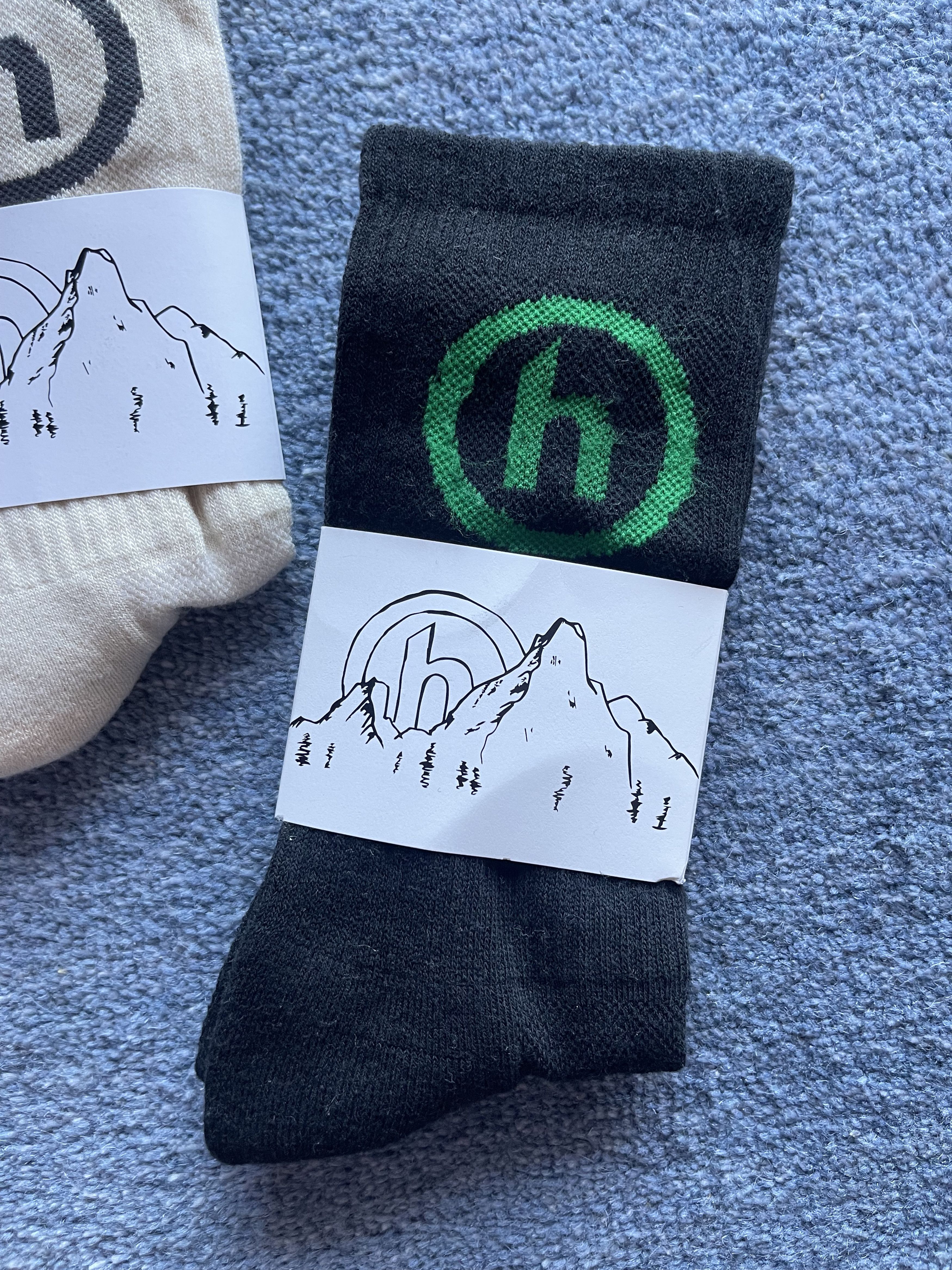 HIDDEN Hidden NY Socks 4 Pair Set Cream Brown Natural Black Size ONE SIZE - 6 Thumbnail