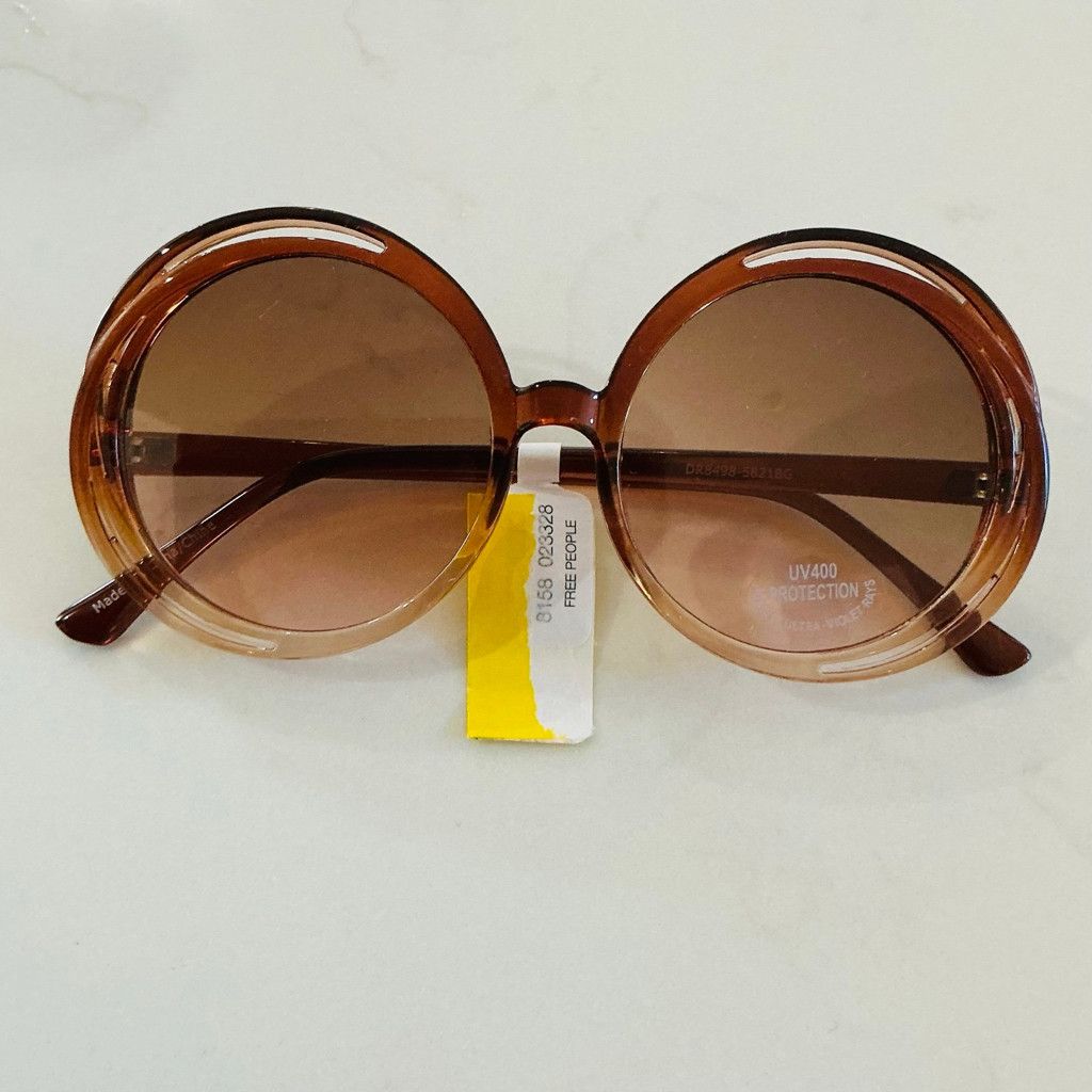 Free People NWT Free People Wavy Baby Round Sunglasses Size ONE SIZE - 4 Thumbnail