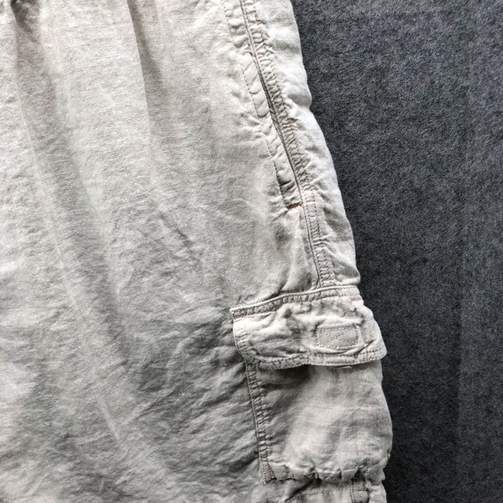 Tommy Bahama VINTAGE? No. Tommy Bahama Cargo Shorts Mens 2XB 100% Linen Relax Pull On Beige 10'' Inseam Linen Size US 39 - 4 Thumbnail