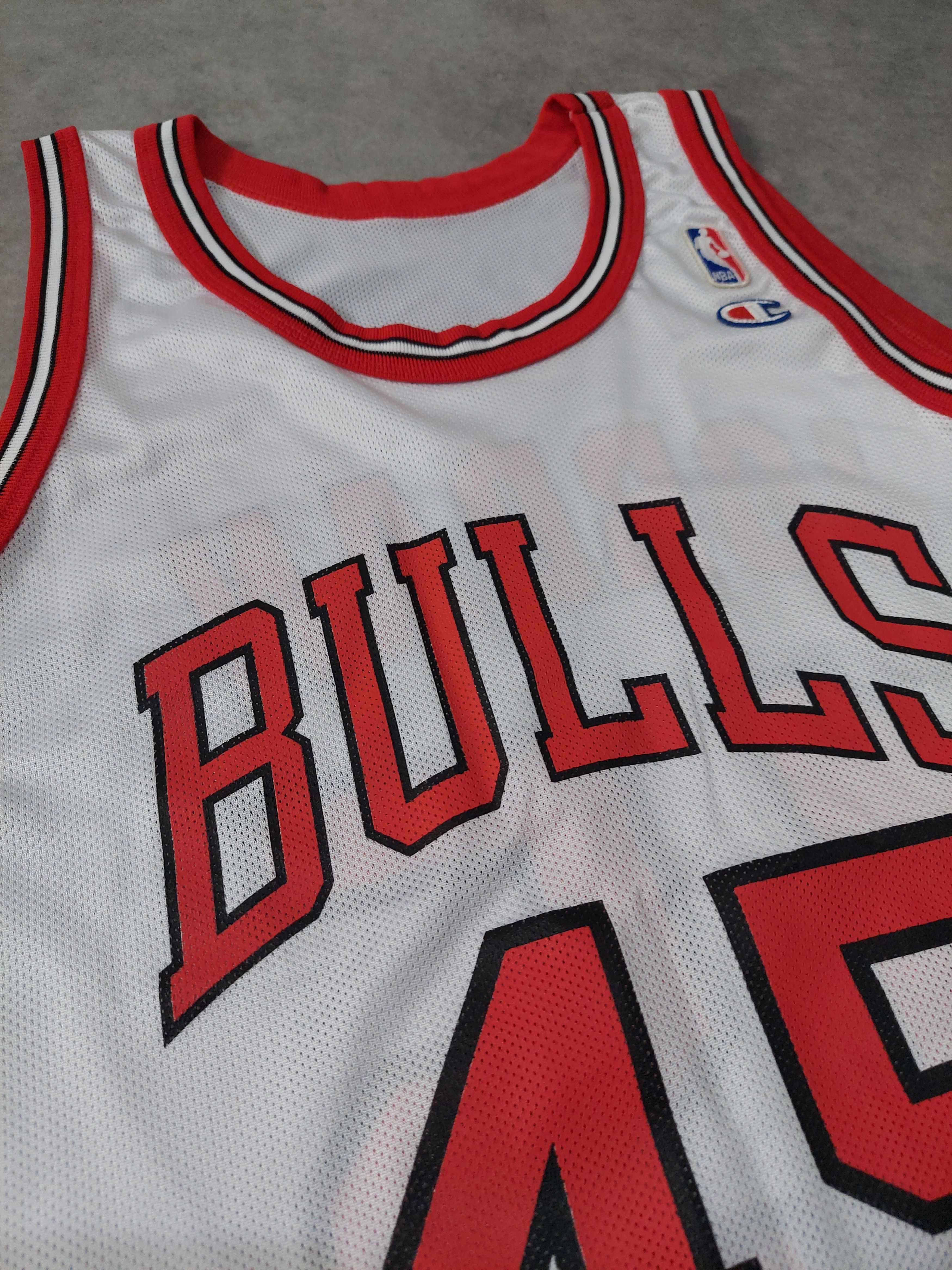 Champion Vintage Chicago Bulls Michael Jordan NBA Jersey ,size 48 Size US L / EU 52-54 / 3 - 5 Thumbnail